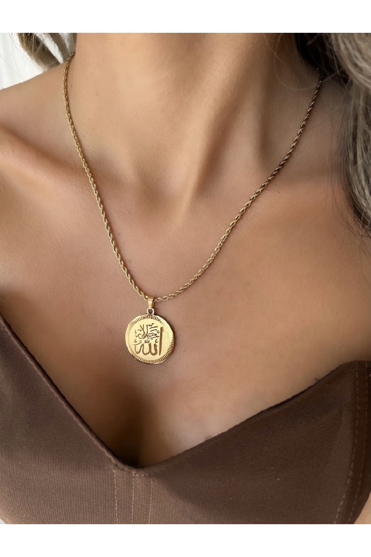 Necklace importers 2025