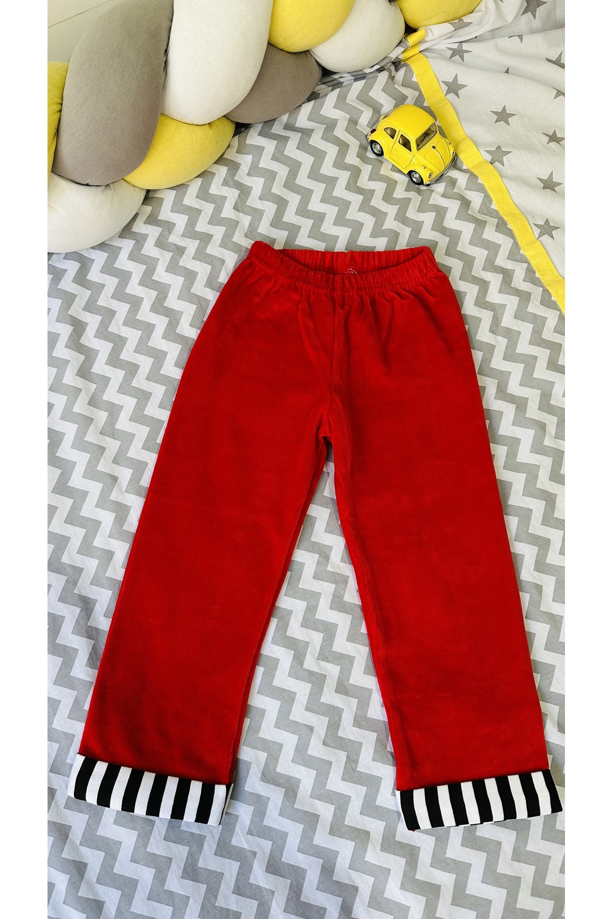 TD Collection Kadife Yılbaşı Temalı Kız Erkek Çocuk / Bebek Pantolon Kırmızı Renk Paçası Çizgili fotoğrafı 5 (önizleme)