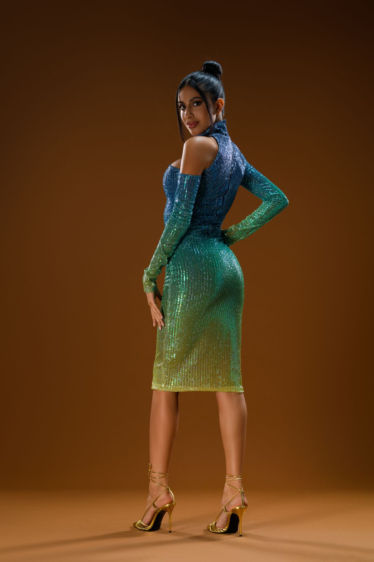 Gira official-Rochie midi cu detaliu pe umeri, albastru bleumarin, verde 4