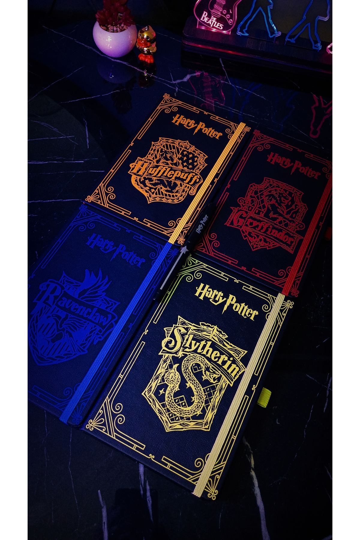 Proxend Harry Potter Sihirli Hogwarts Defter Seti! Hediye Olarak Ücretsiz  Roller Kalem İle! Fiyatı, Yorumları - Trendyol