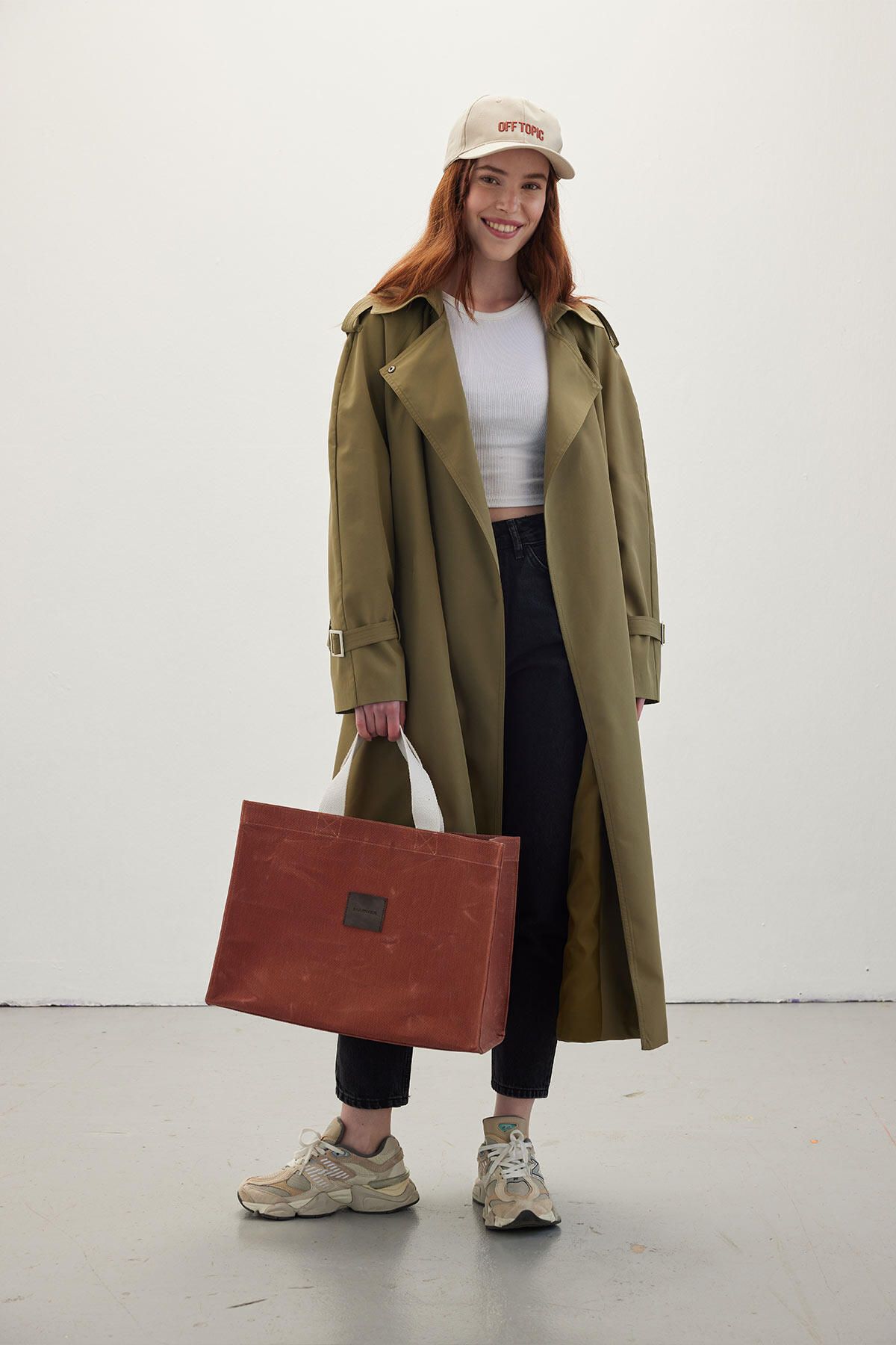 Flowy trench outlet coat