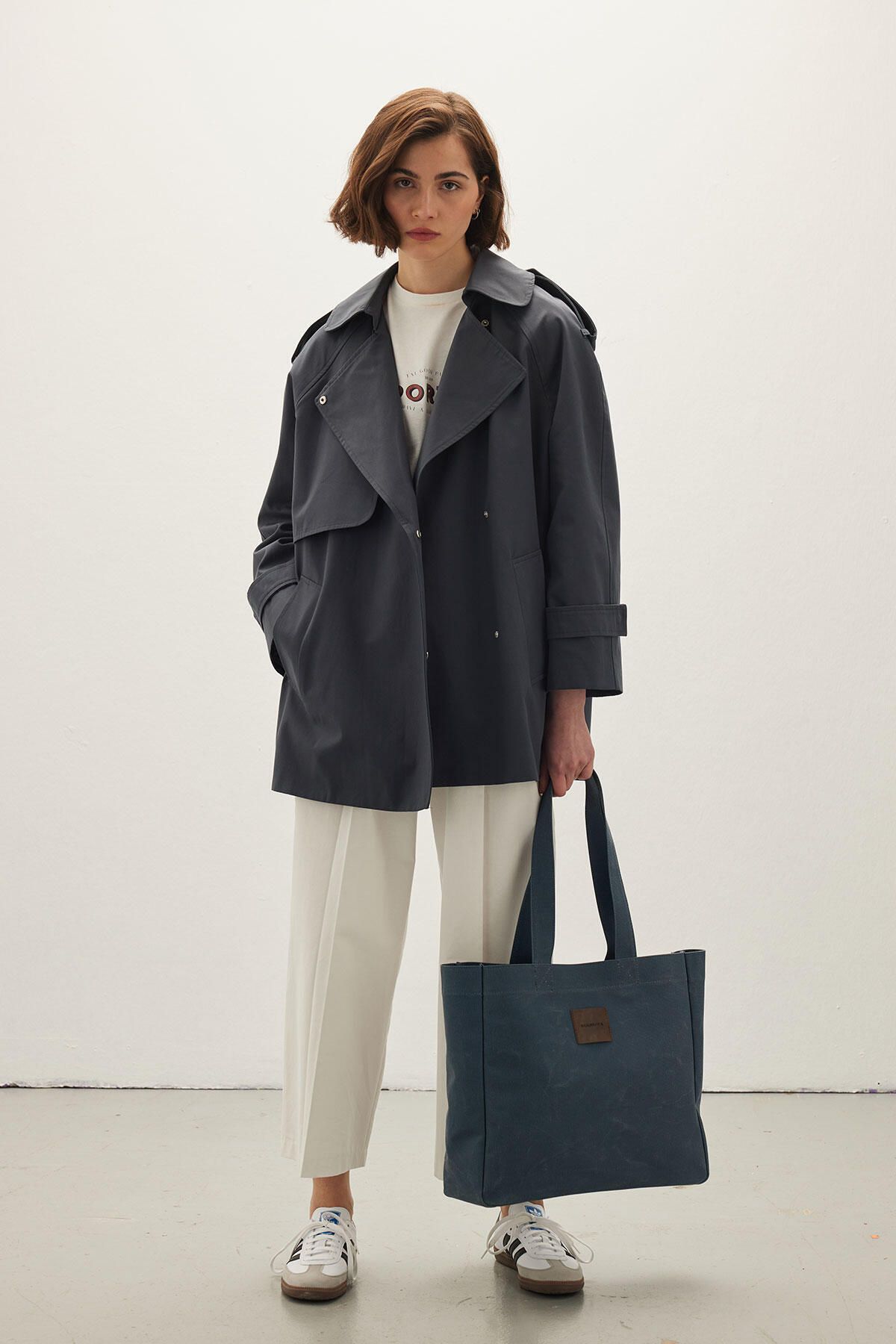 complete the look image
