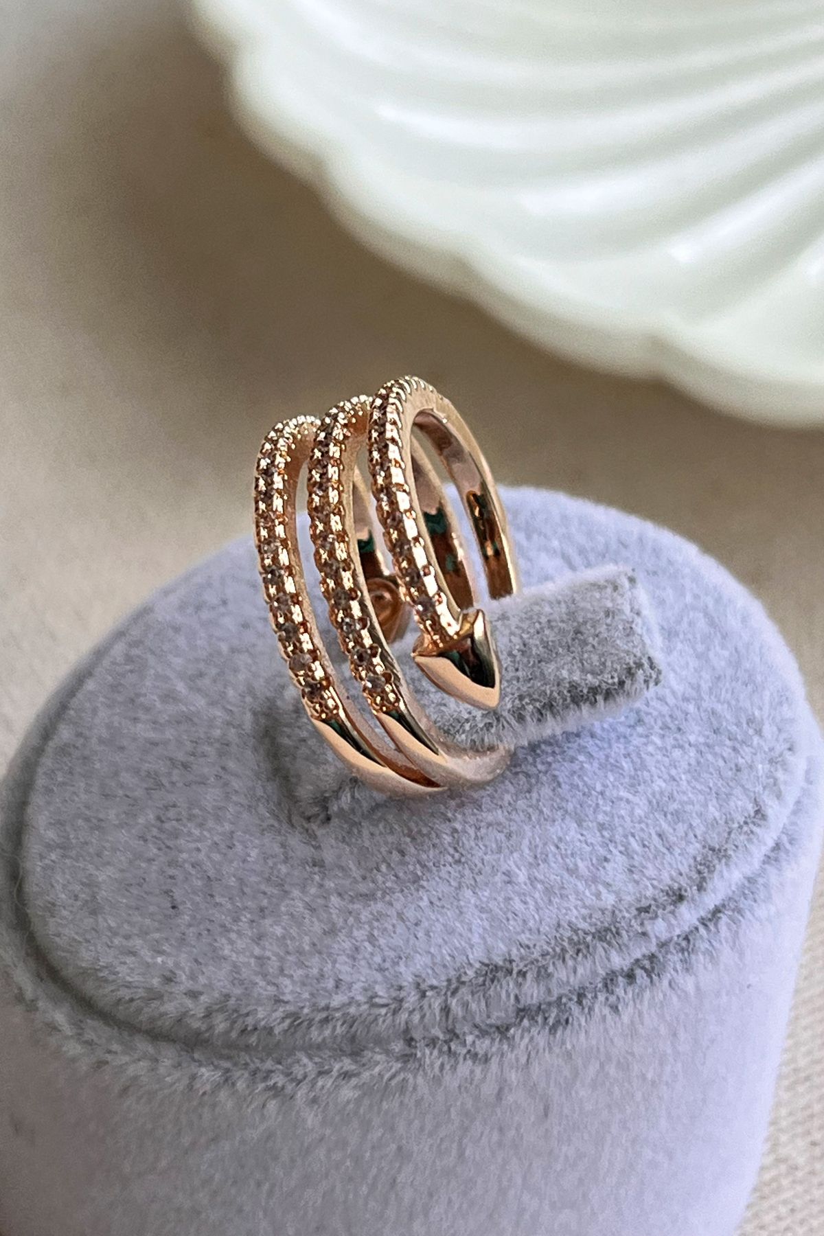 MODA Caprea Brass Adjustable Double Arrow Ring Women s Ring