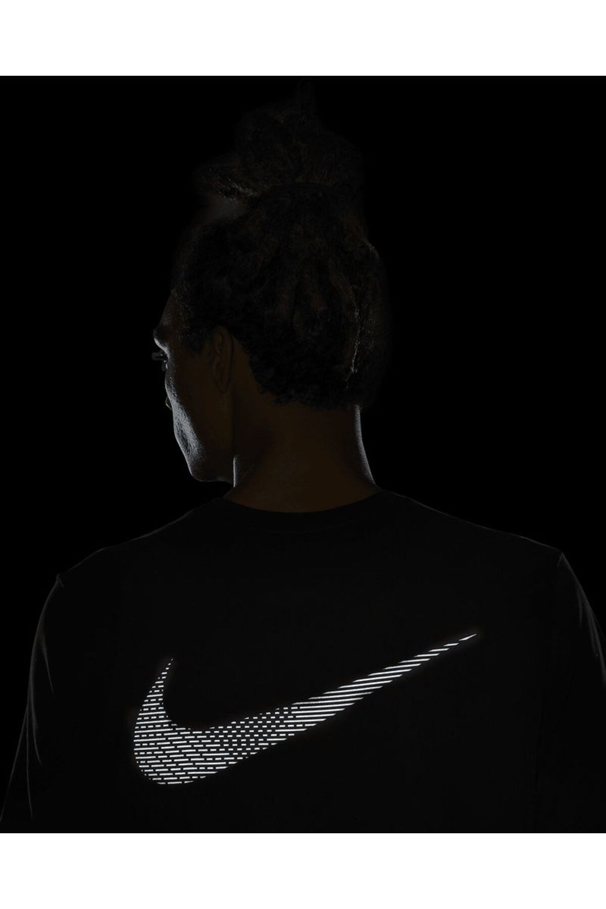 Nike run club t hotsell shirt