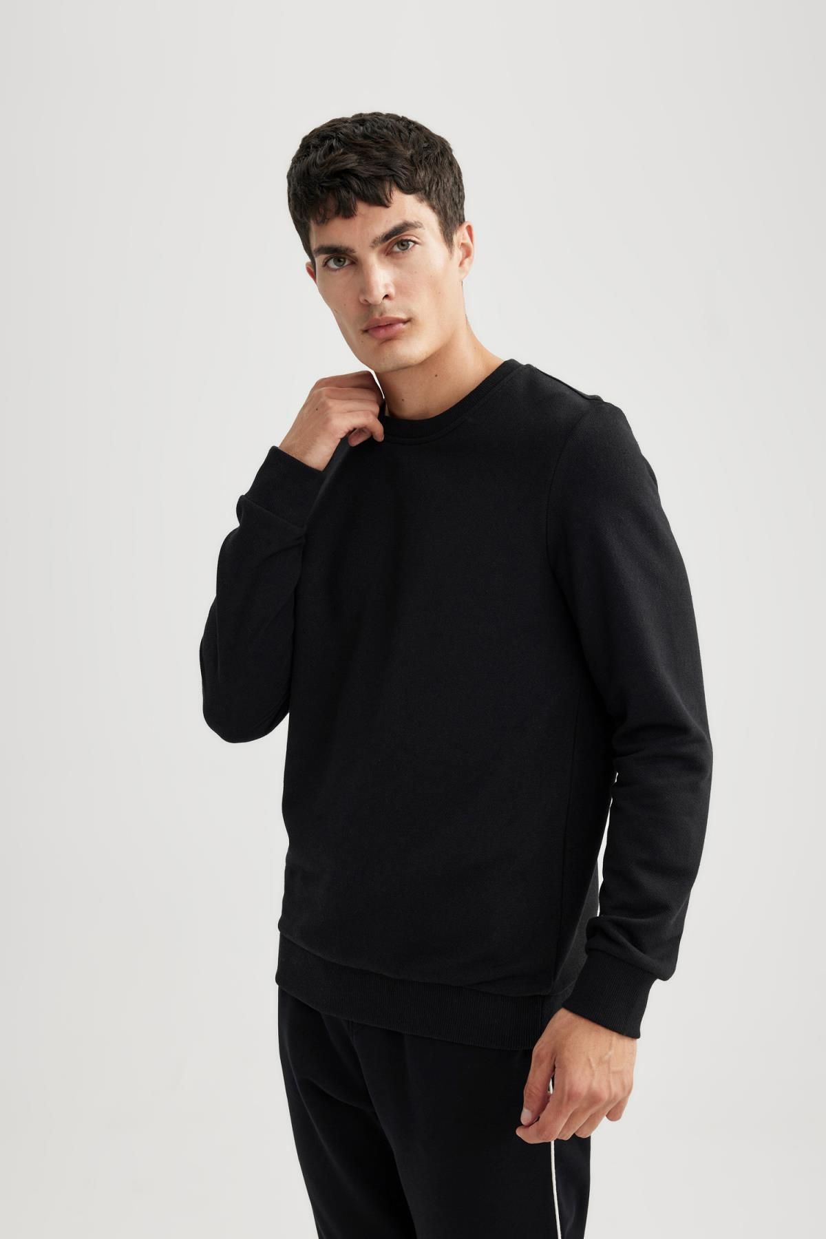 Defacto sweatshirt 2025