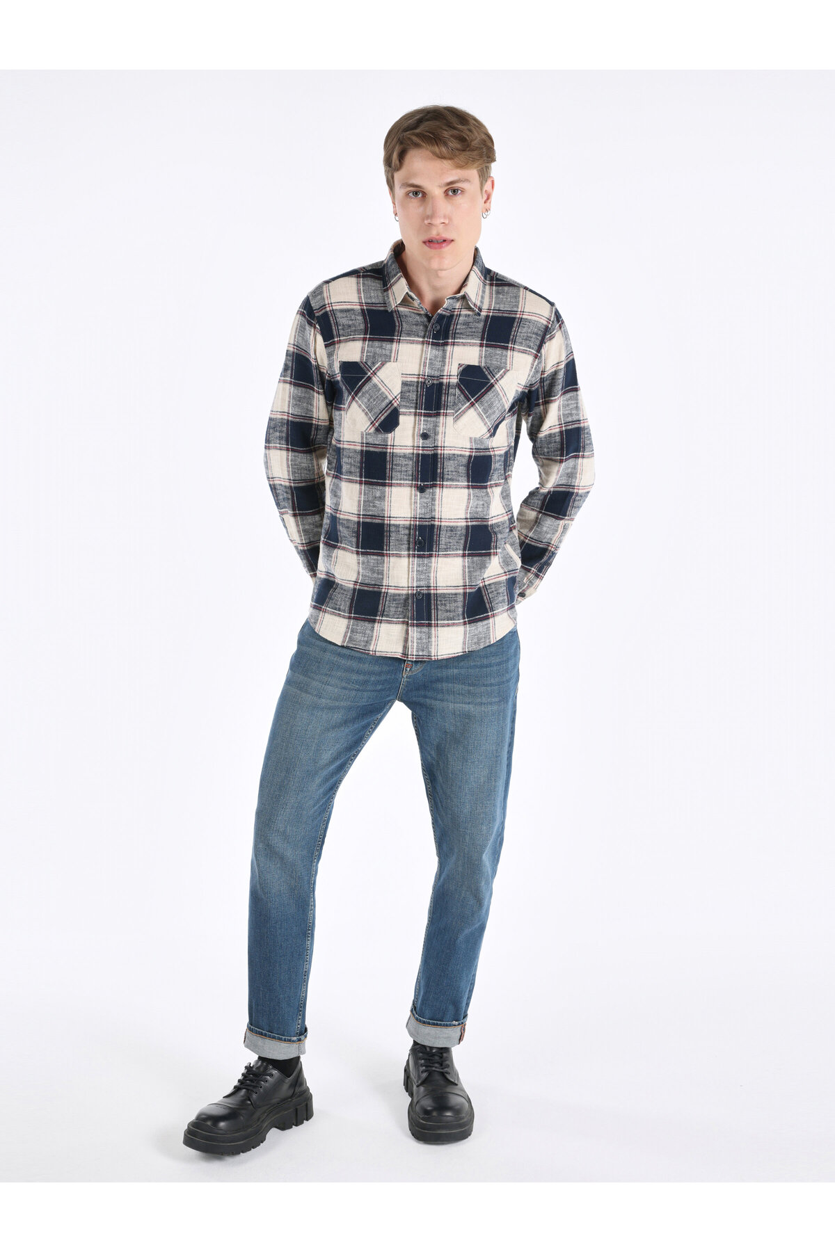 پیراهن مردانه کولینز | .CL1065717_Q1.V1_NAV Colin’s - Image 3