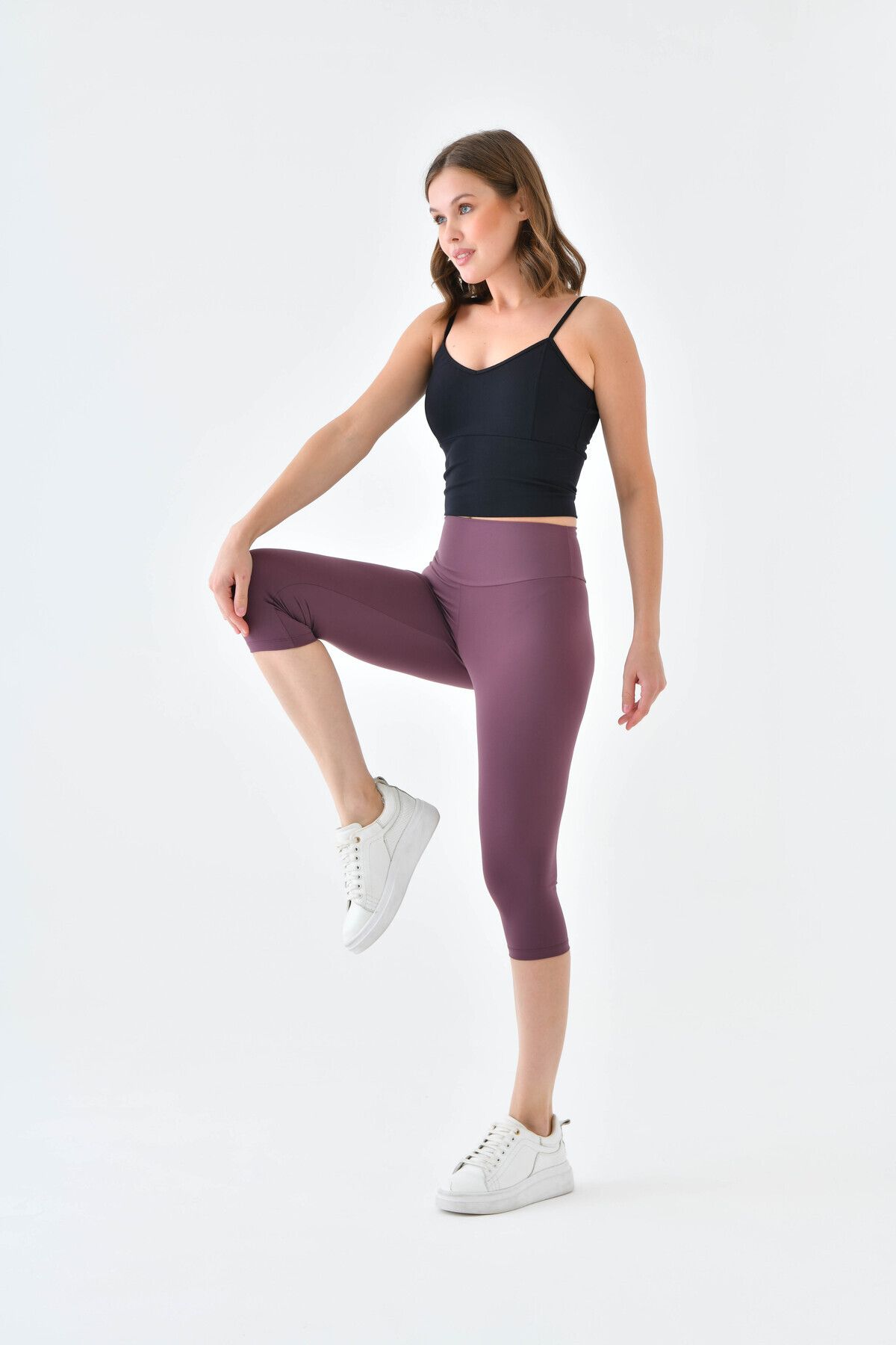 Below the top knee leggings