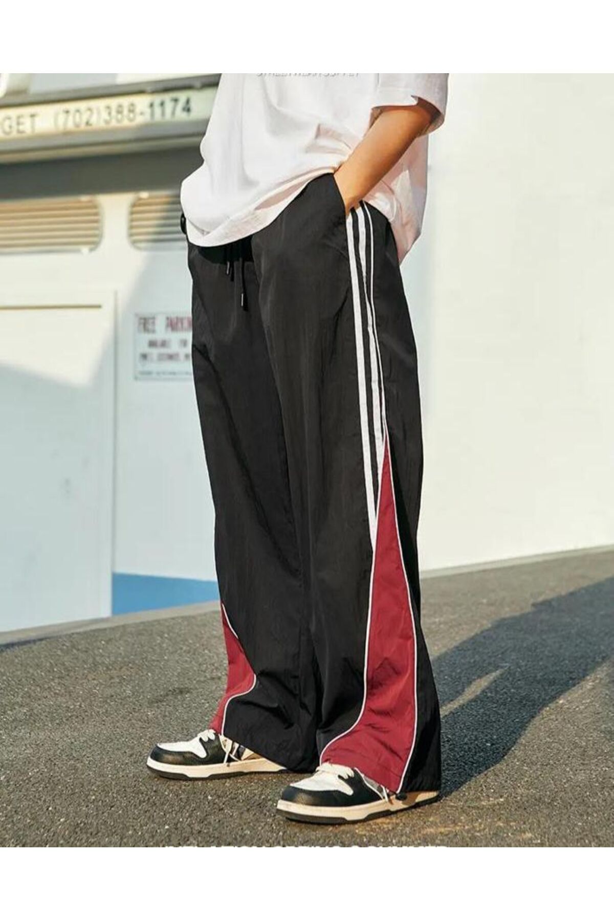 Red baggy sales sweatpants