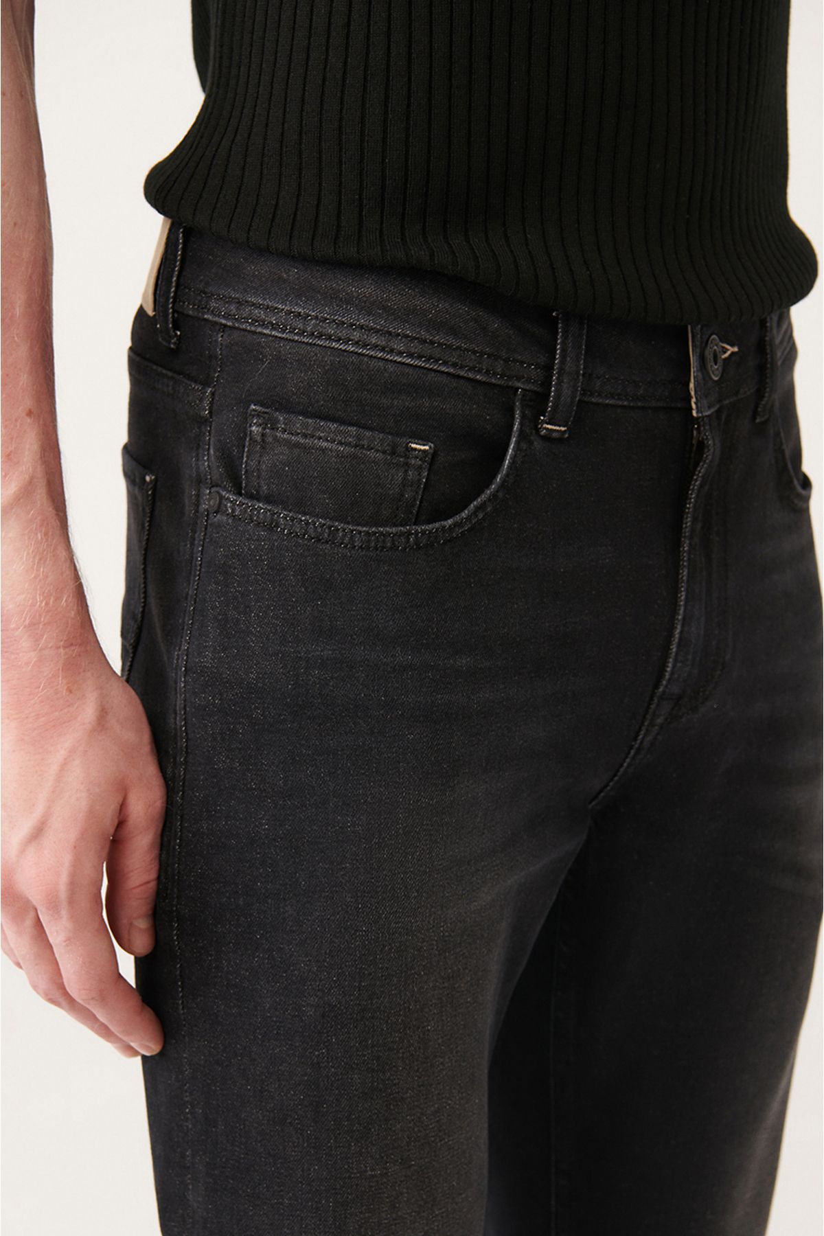 Avva شلوار جین مردانه مشکی وینتیج شسته شده انعطاف‌پذیر باریک و Fit A31Y3501