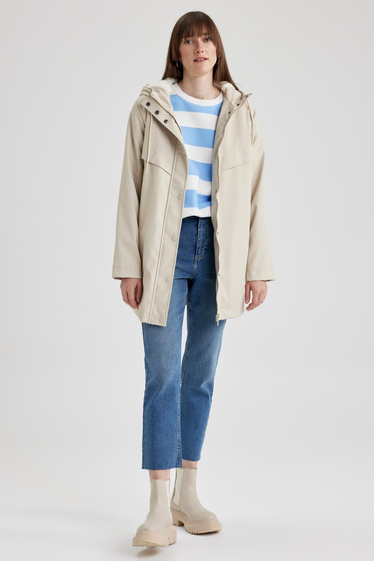 Defacto Waterproof Regular Fit Hooded Faux Fur Lined Raincoat