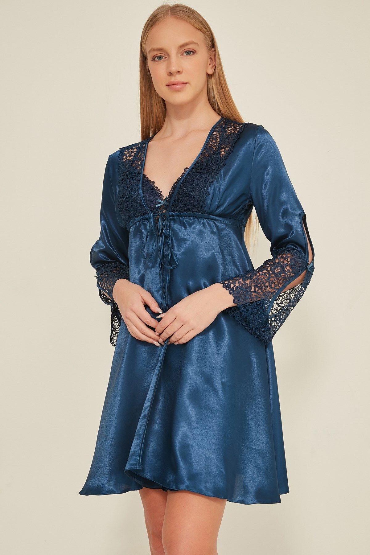 Damen, 2-teiliges Trendyol für Morgenmantel, - C Marineblau Mitgift-Set 920 Nachthemd, City