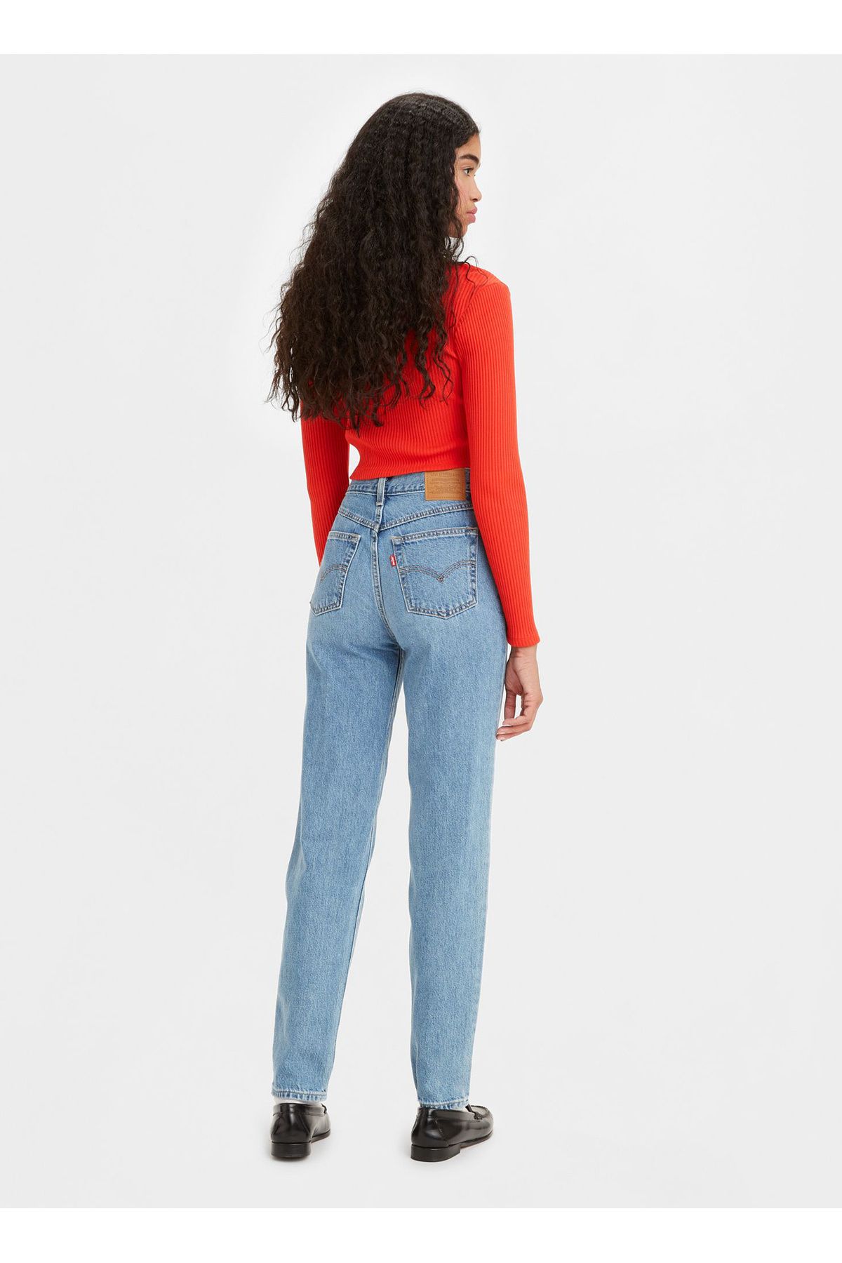 Levi s Levis Y ksek Bel Dar Pa a Mom Fit Mavi Kad n Denim Pantolon A3506 0002
