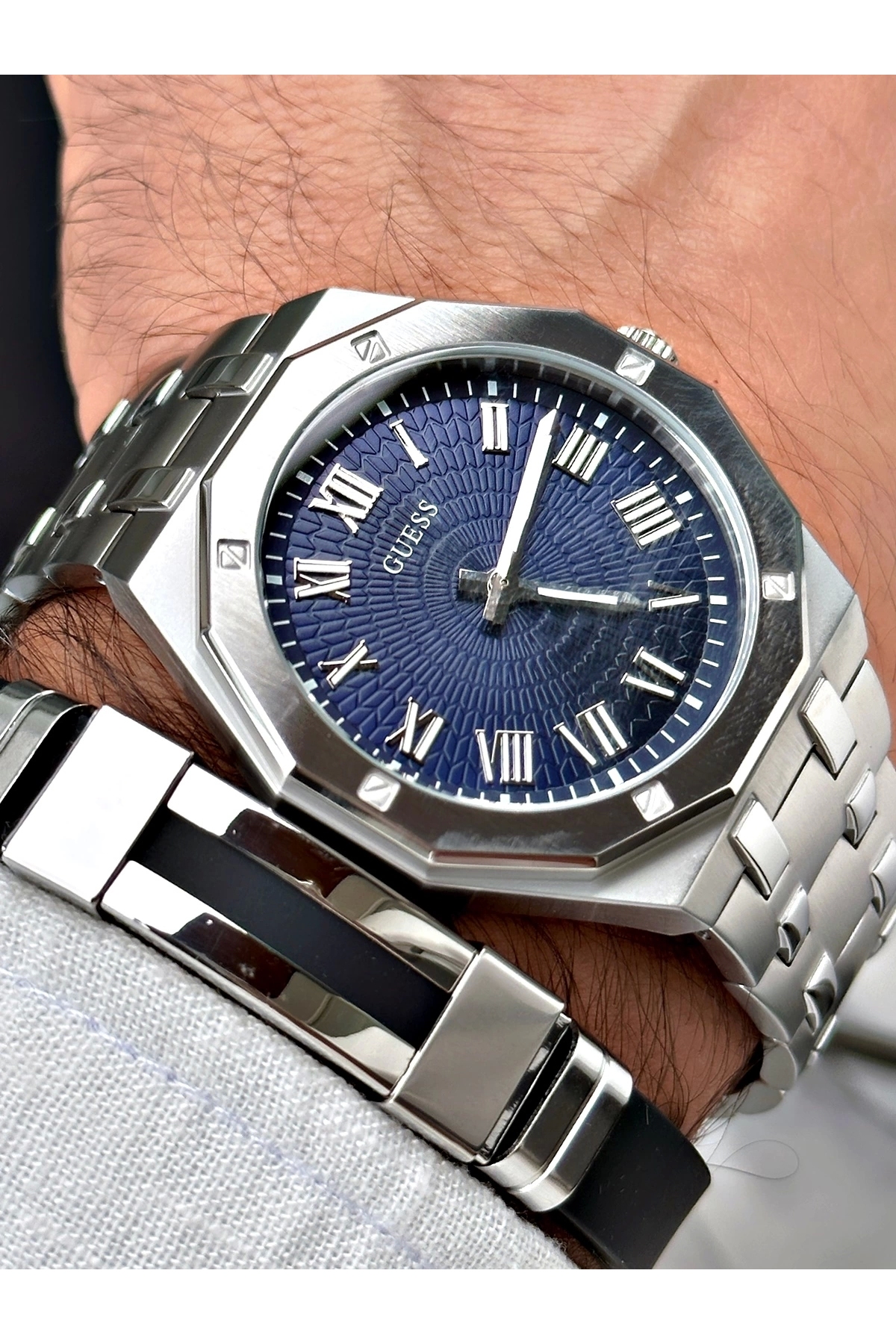 ساعت مردانه خاکستری گسGuess | P5115S2813 اورجینال - تصویر 5