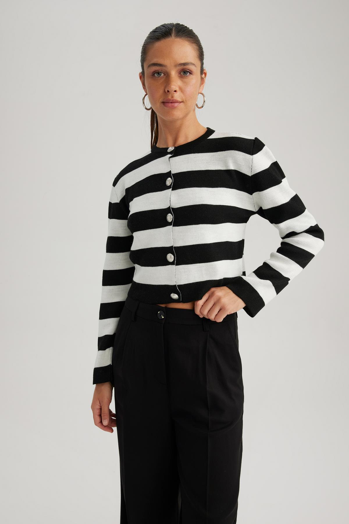 ژاکت زنانه دفاکتو | A4881AX23WN Defacto - Image 7