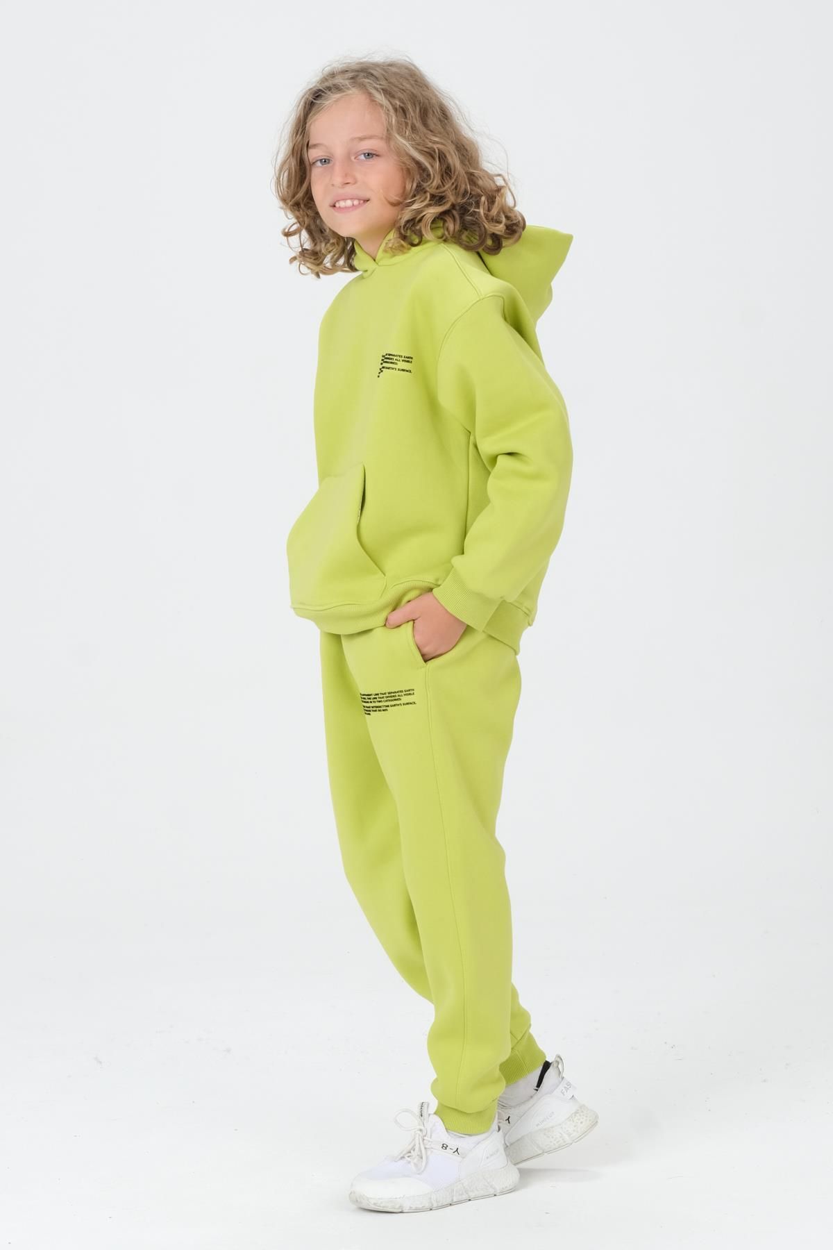 Y8 sweatsuit 2025