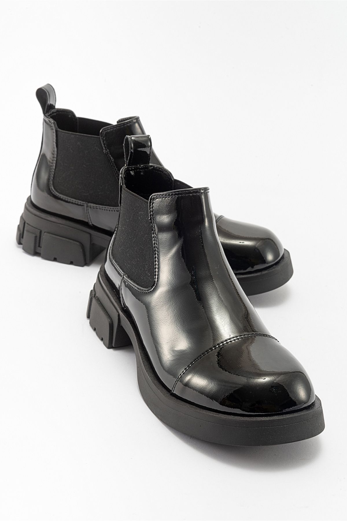 Patent leather boots canada cheap