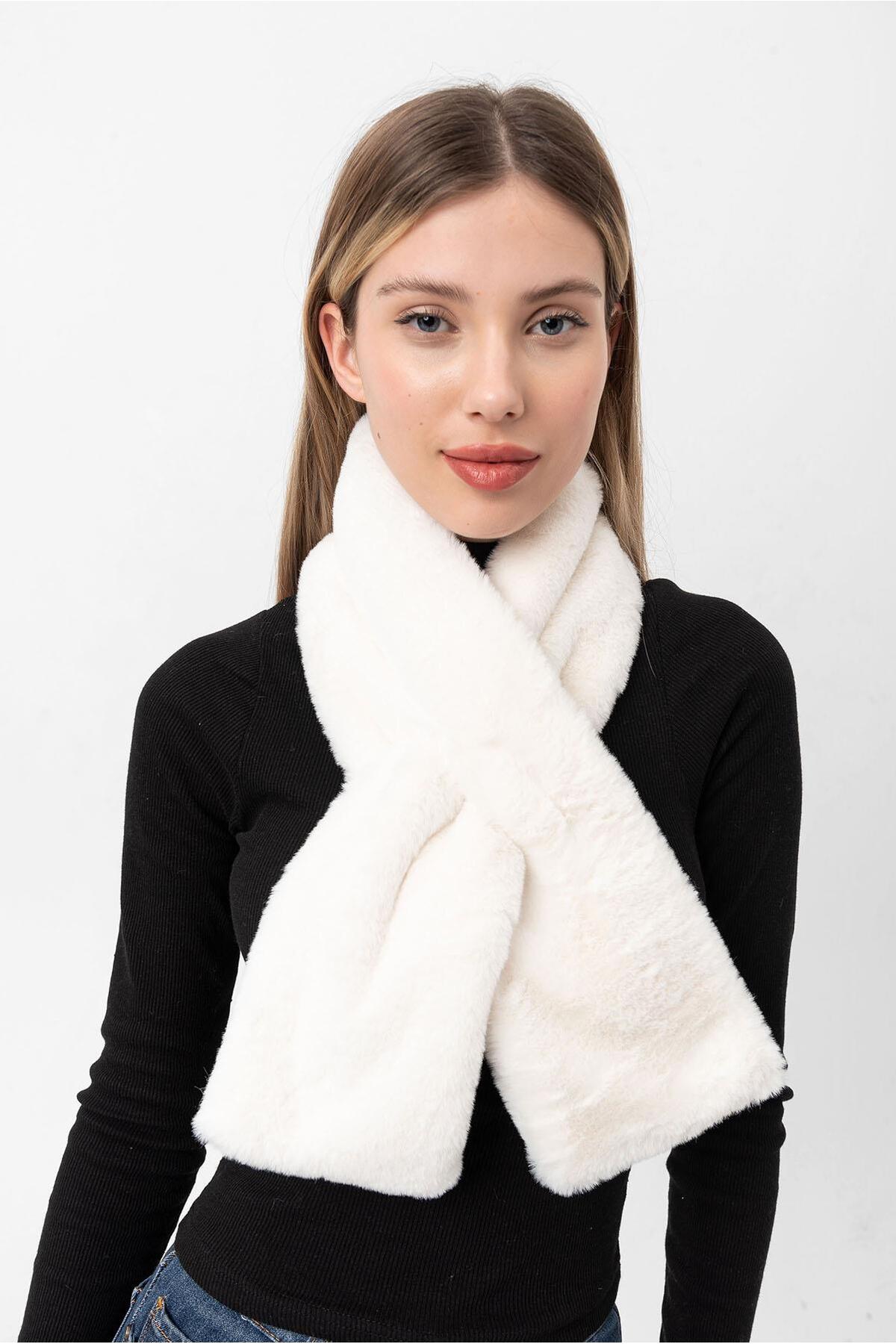 Saria Moda Kadın Yumuşak Peluş Kaşkol Boyunluk Atkı