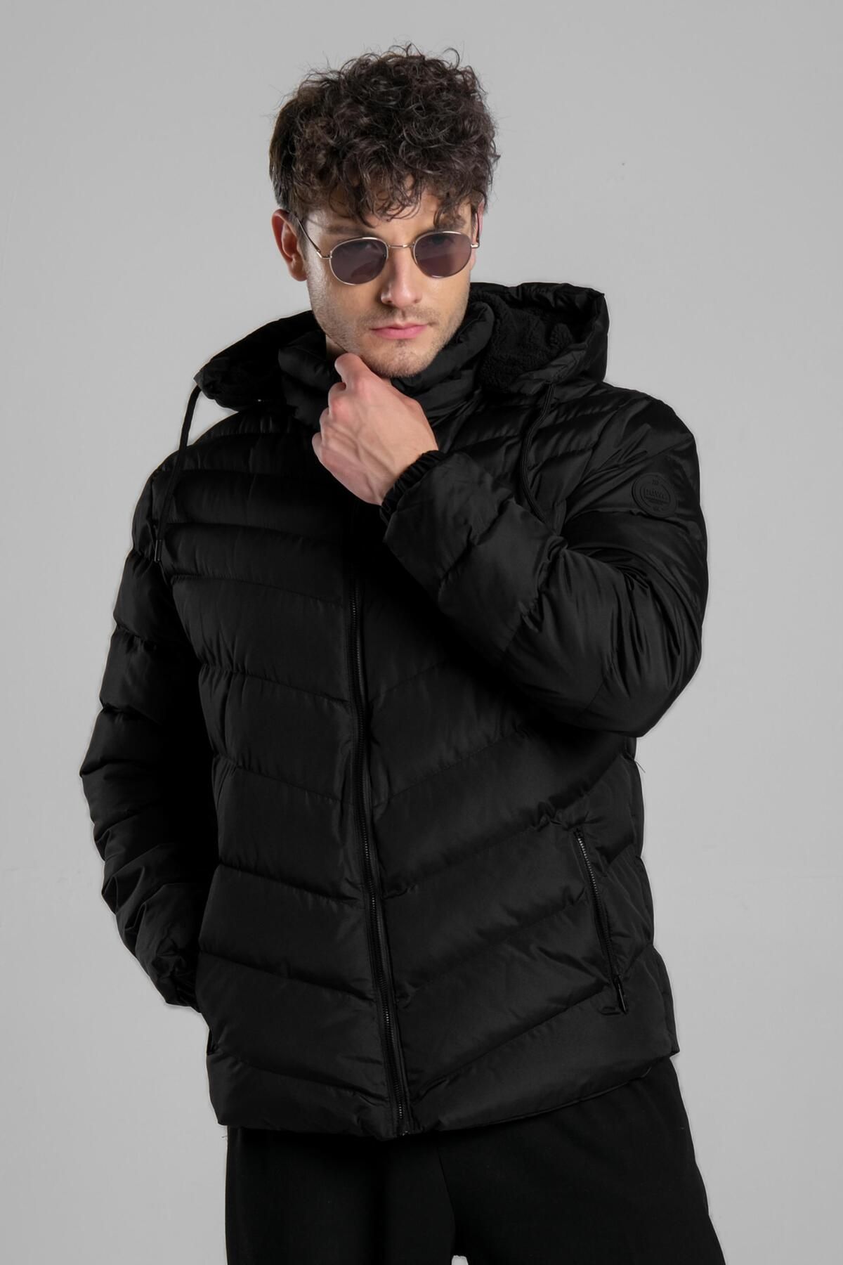 Stilkombin-Cross Filled Puffer Jacket with Fur Inside PLDP 2874-50321 2