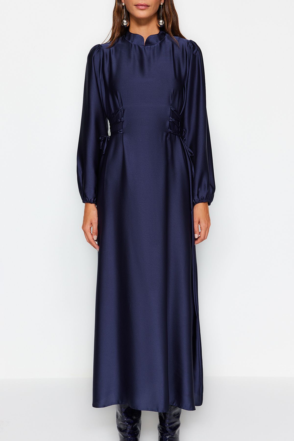 Trendyol Modest-Navy Blue Satin Evening Dress with Belted Waist TCTSS23DB00037 2