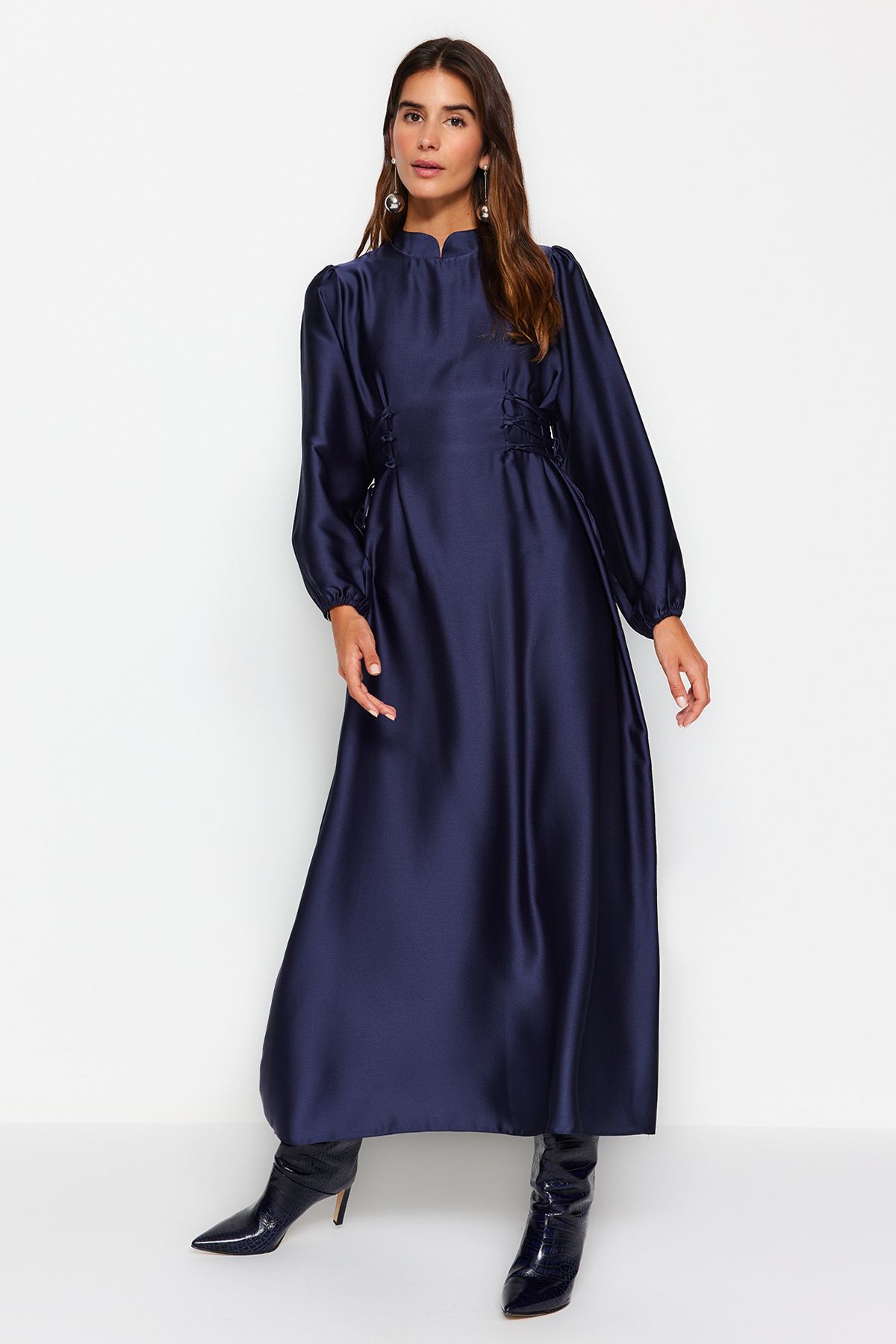 Trendyol Modest-Navy Blue Satin Evening Dress with Belted Waist TCTSS23DB00037 4
