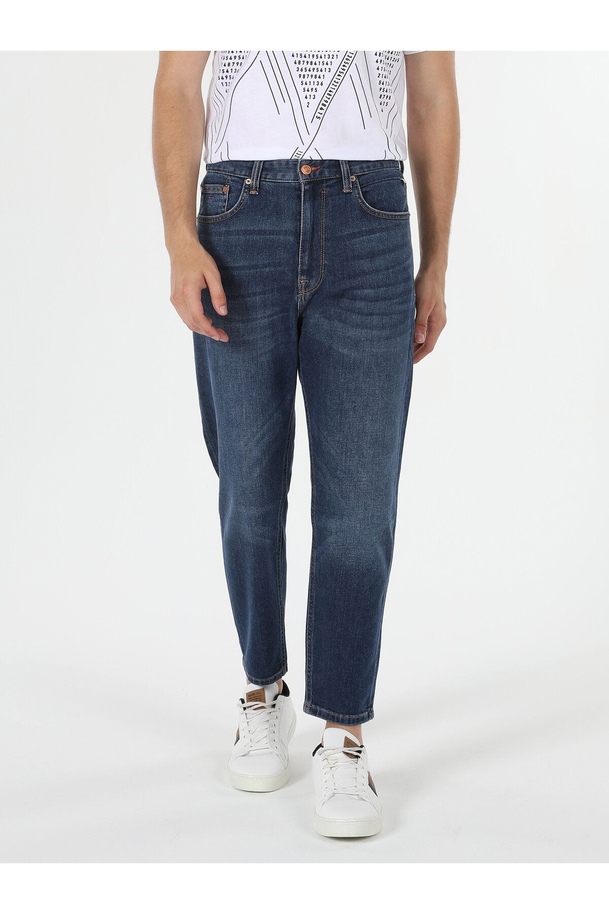 Pharrell williams hu carrot pants hot sale