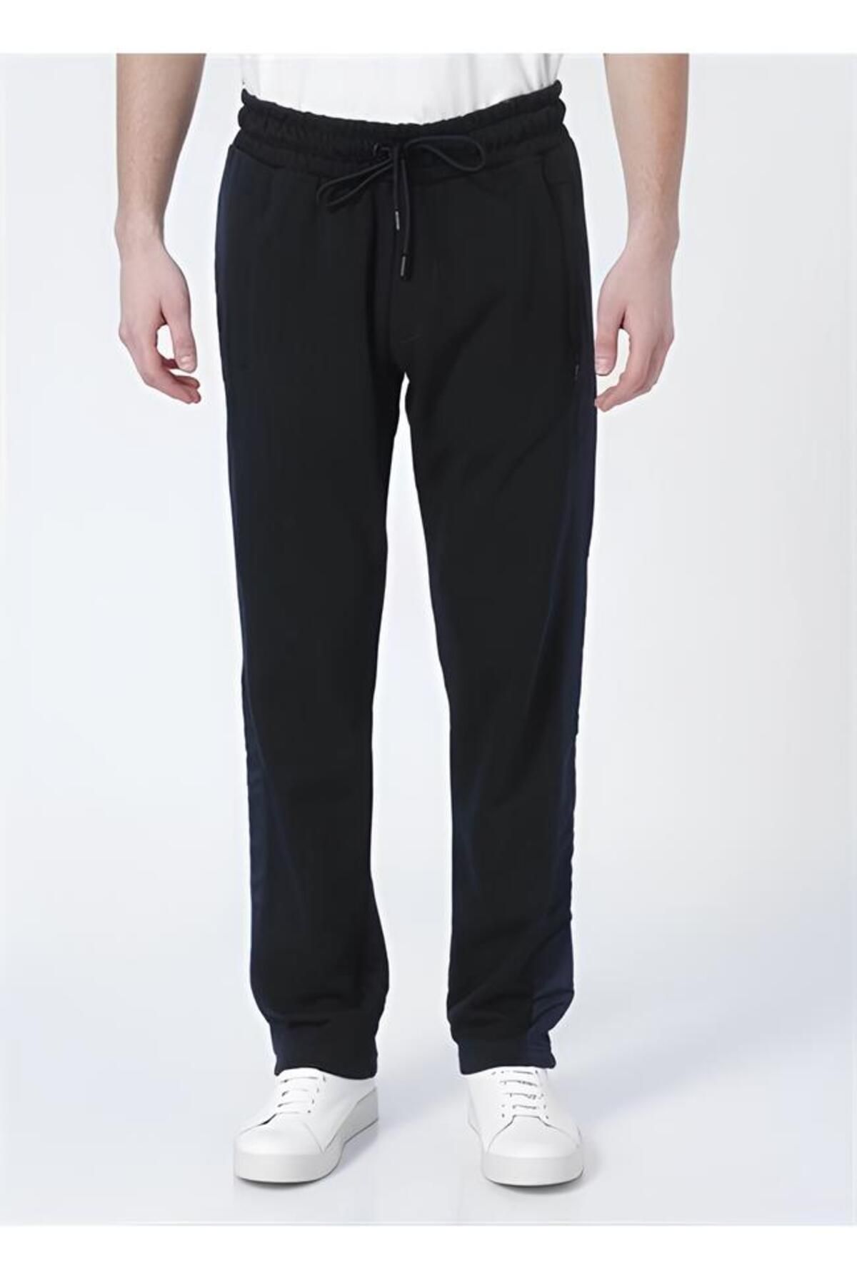 Straight cut sweatpants store
