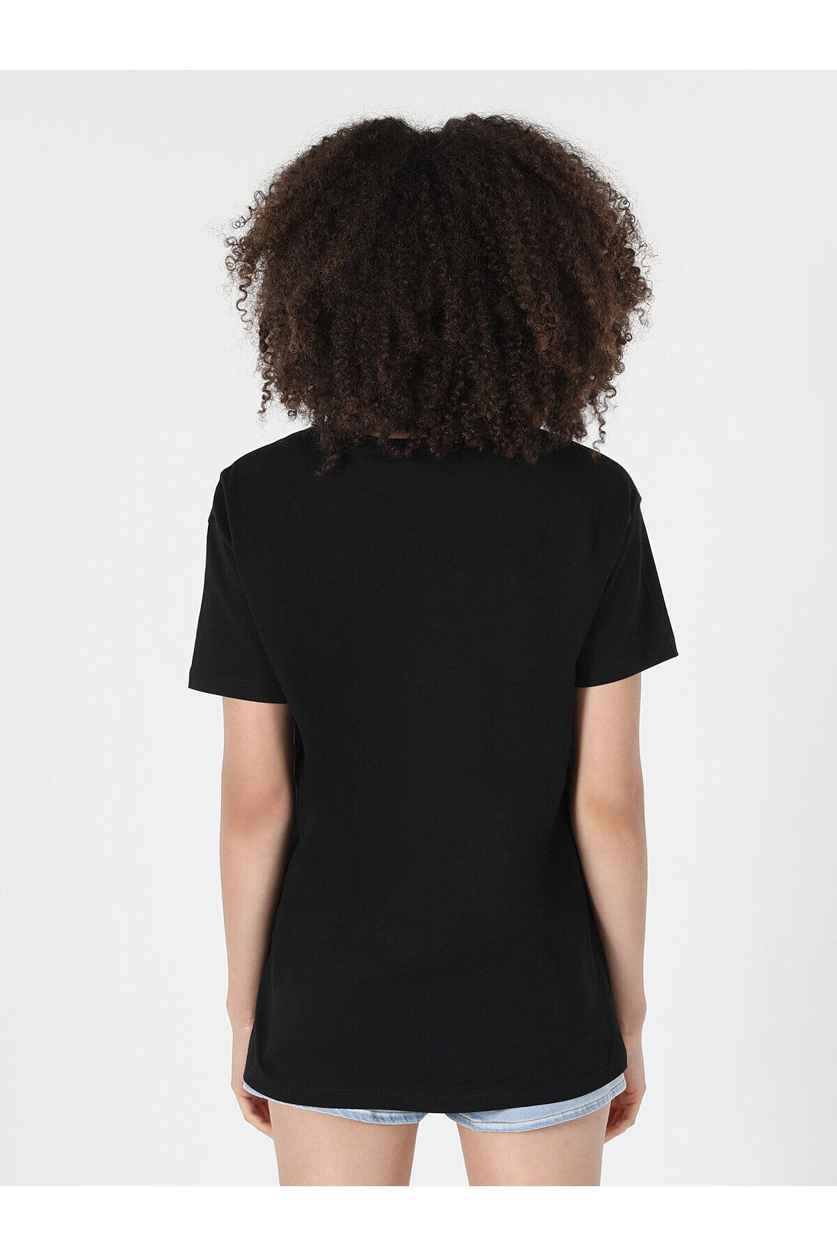 Colin’s تی شرت آستین کوتاه زنانه با یقه مردانه Comfort Fit چاپ شده