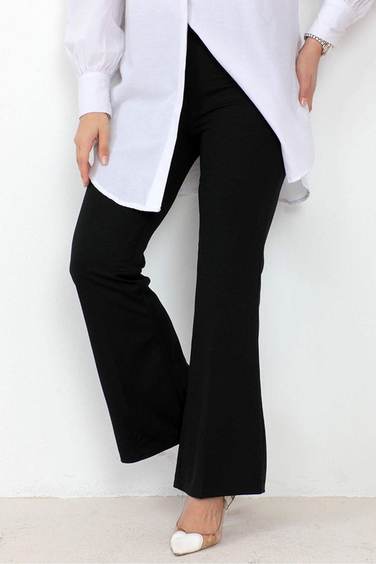 Bestenur Piyale İspanyol Paça Pantolon 653 - Siyah