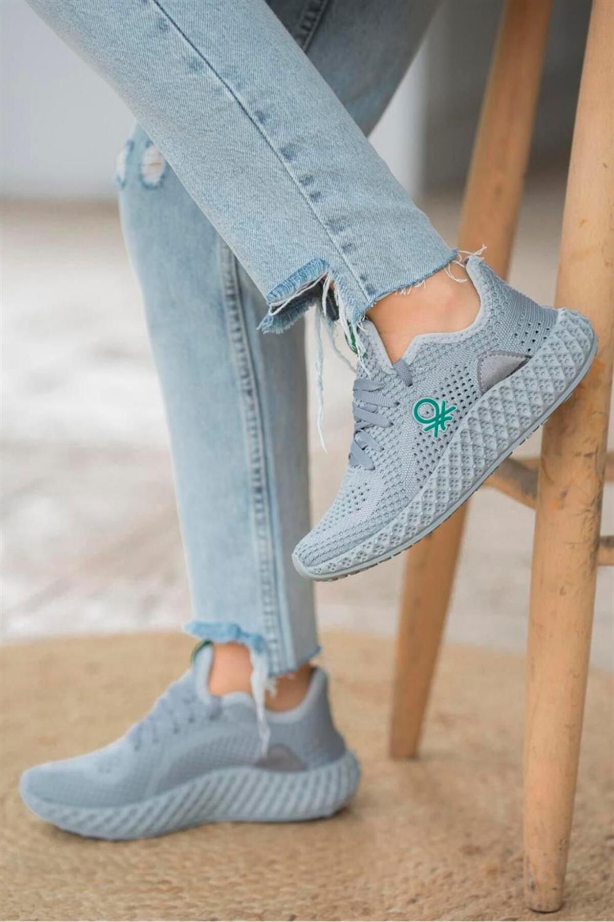 Benetton-حذاء رياضي موديل Bn-30009 4