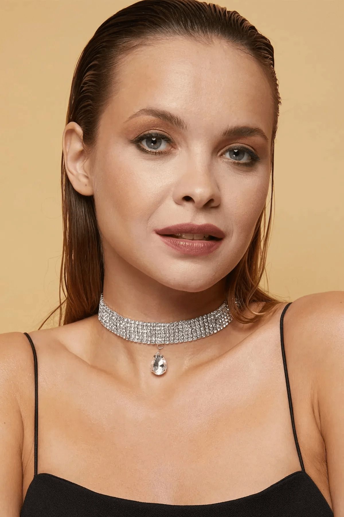 QL ACCESSORY Women s Diamond Pendant Model Silver Diamond Crystal