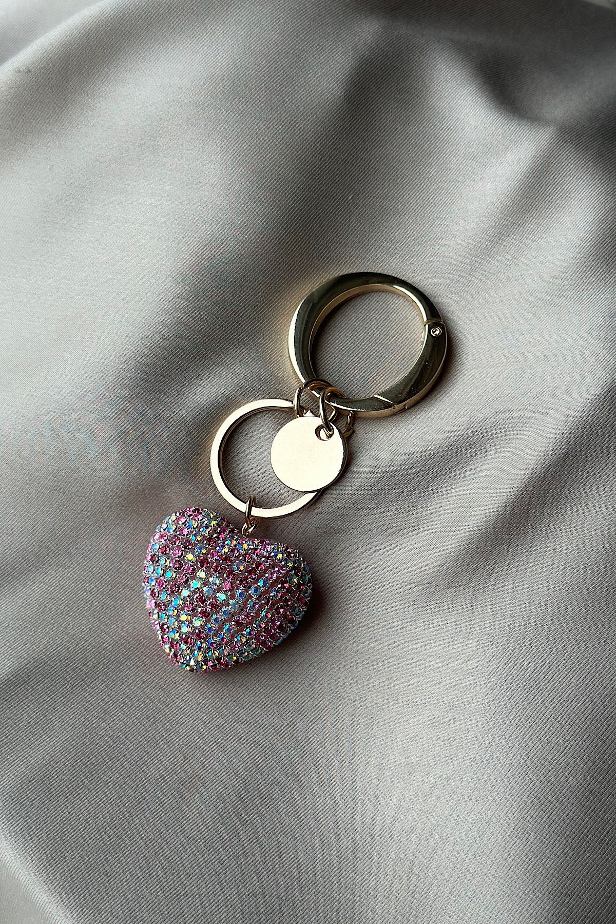 Heart keychain shop