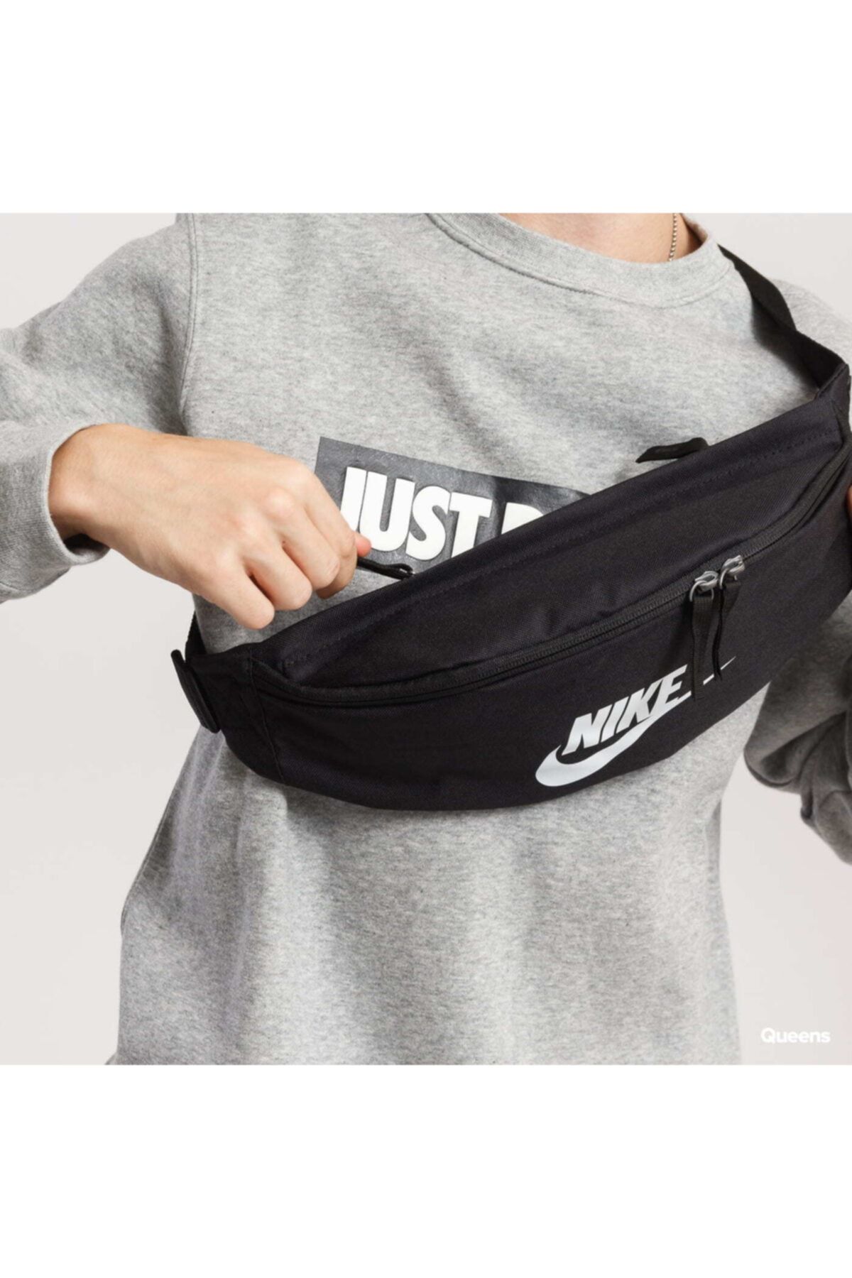 Nike just do it waist bag online