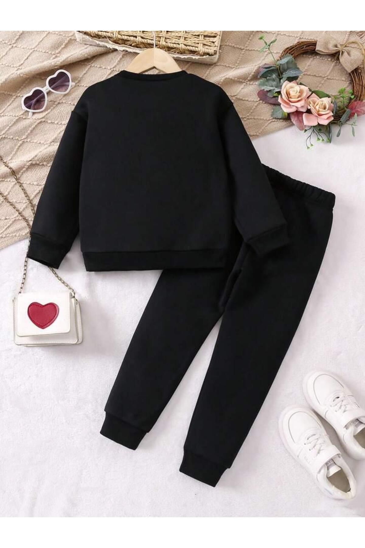 https://cdn.dsmcdn.com/ty1060/product/media/images/prod/SPM/PIM/20231122/23/894cdbe7-e18e-3f66-bd16-e58fd804582d/1_org_zoom.jpg