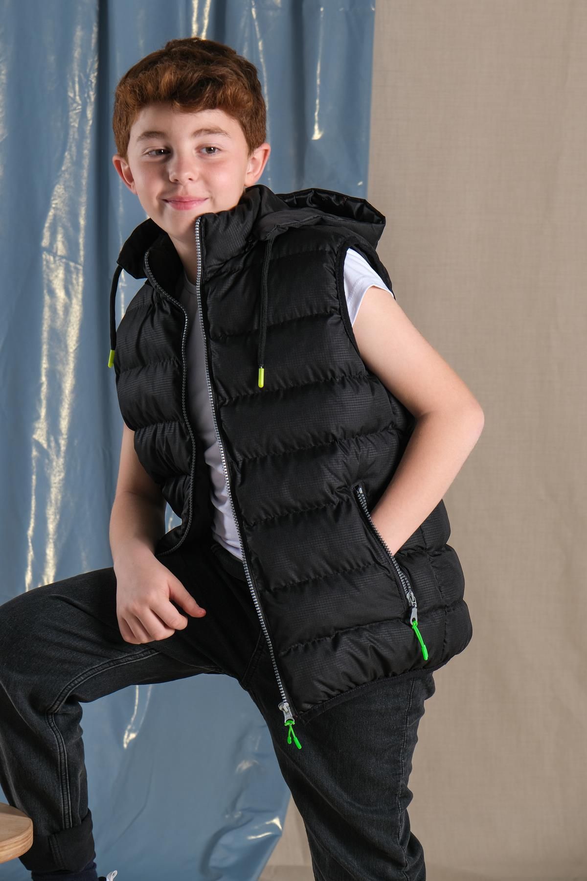 Pina Kids Boy s Puffer Vest with Removable Hood Trendyol