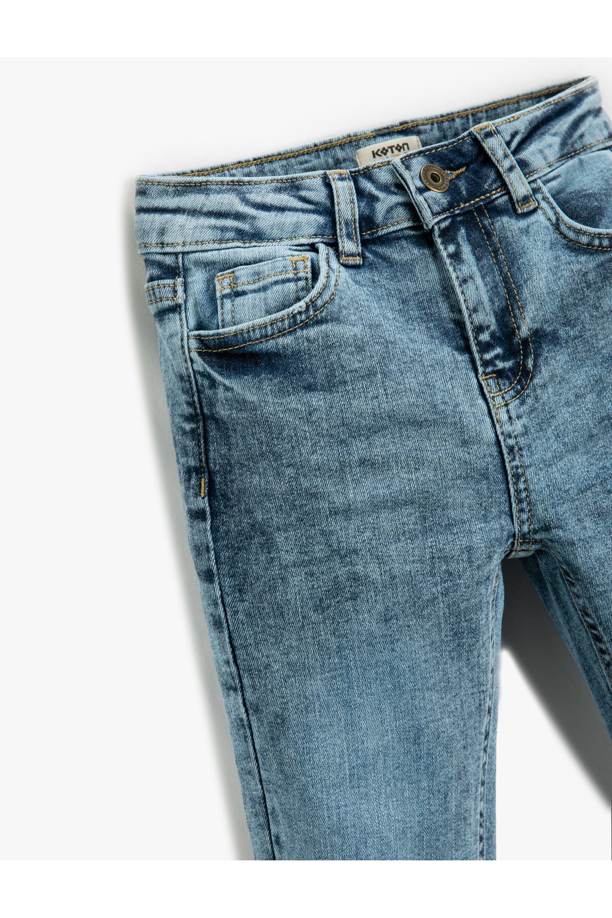Koton شلوار جین با جیب نخی - باریک کمر الاستیک قابل تنظیم