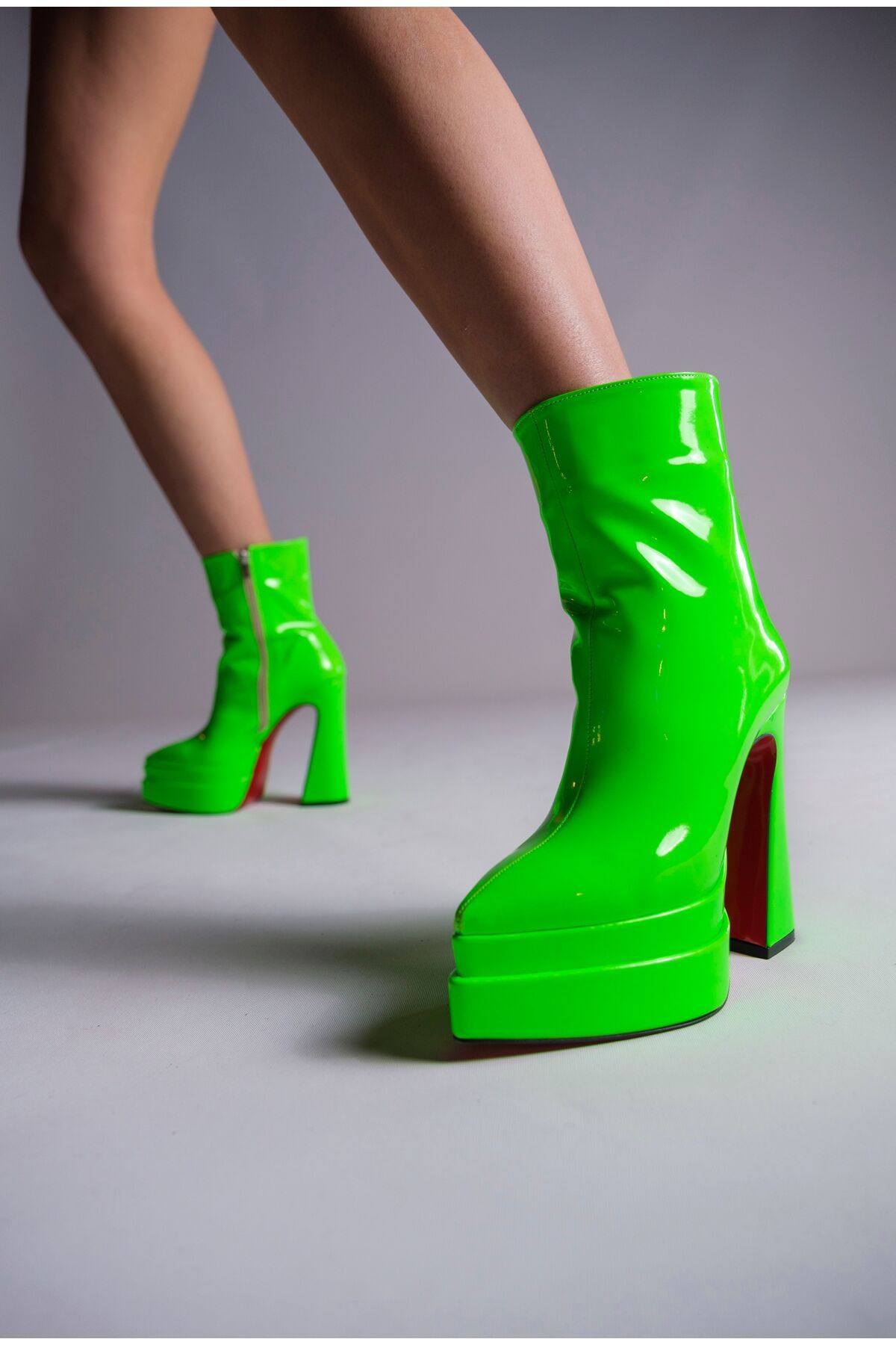 AZALEA WANG Women Neon Green Reggie Studded Platform Heels y2k 90s Size 10  | eBay