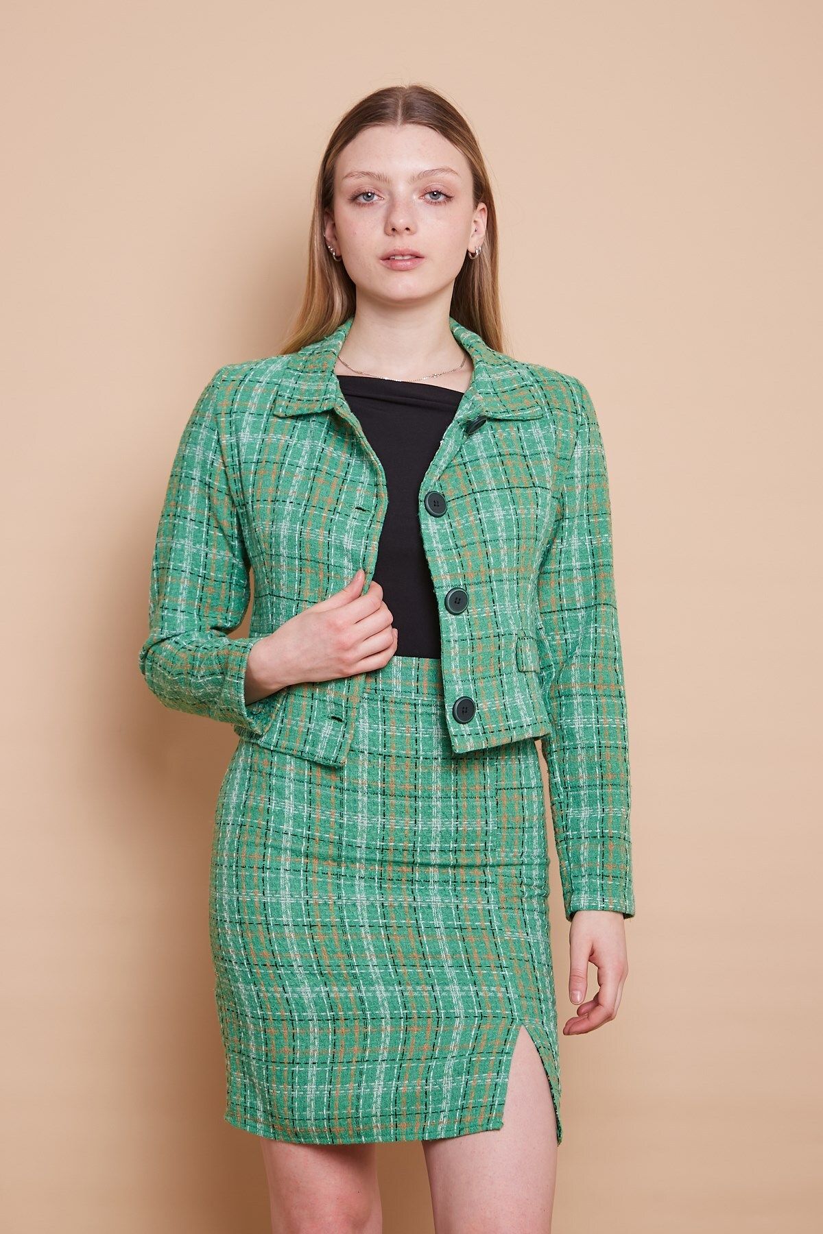Plaid pencil deals skirt above knee