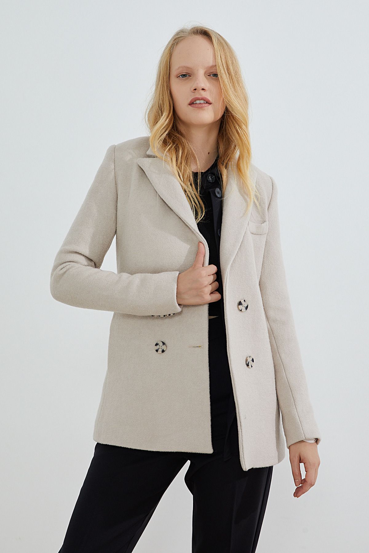 Short coat top