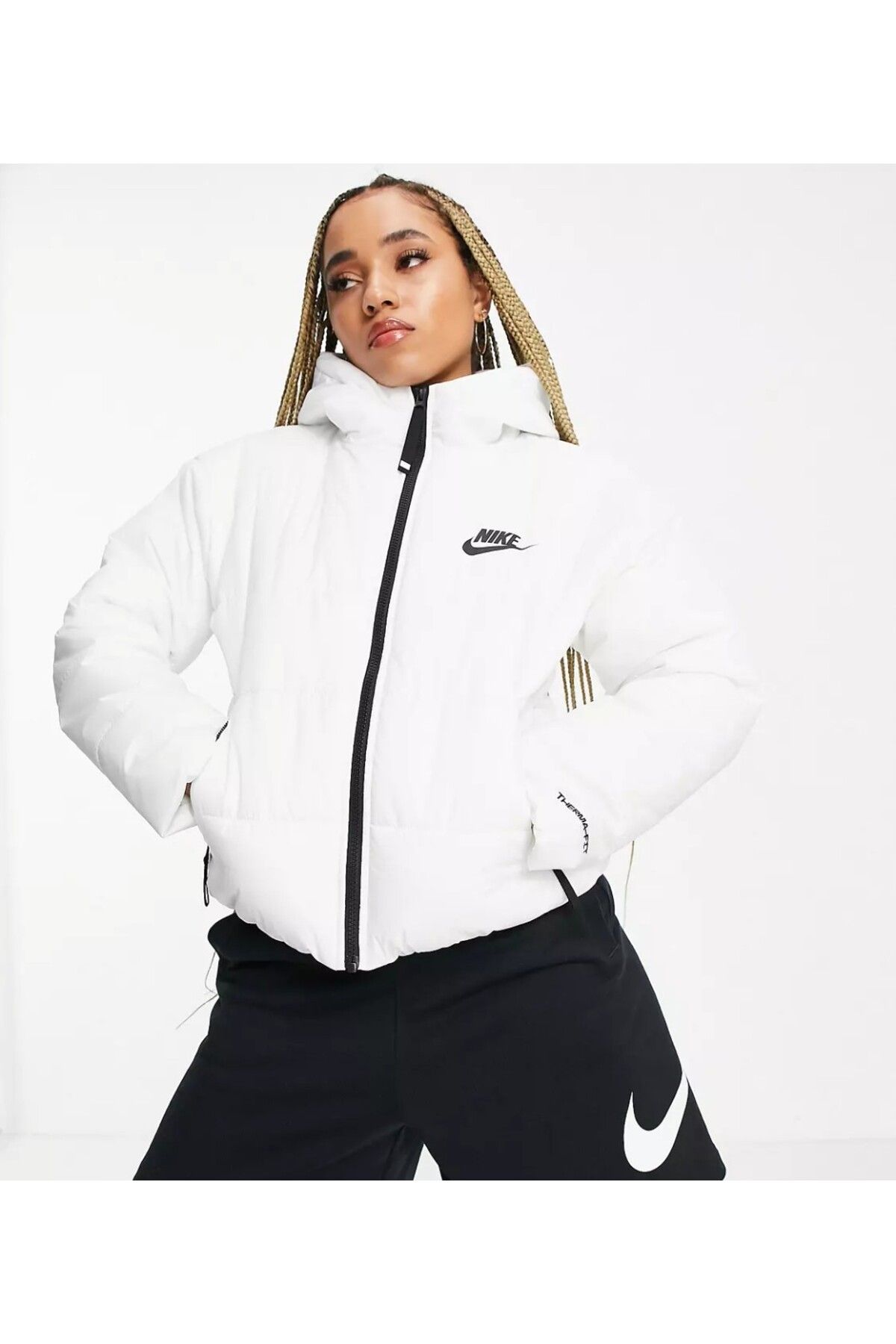 Nike Sports Winterjacket - White - Fitted - Trendyol