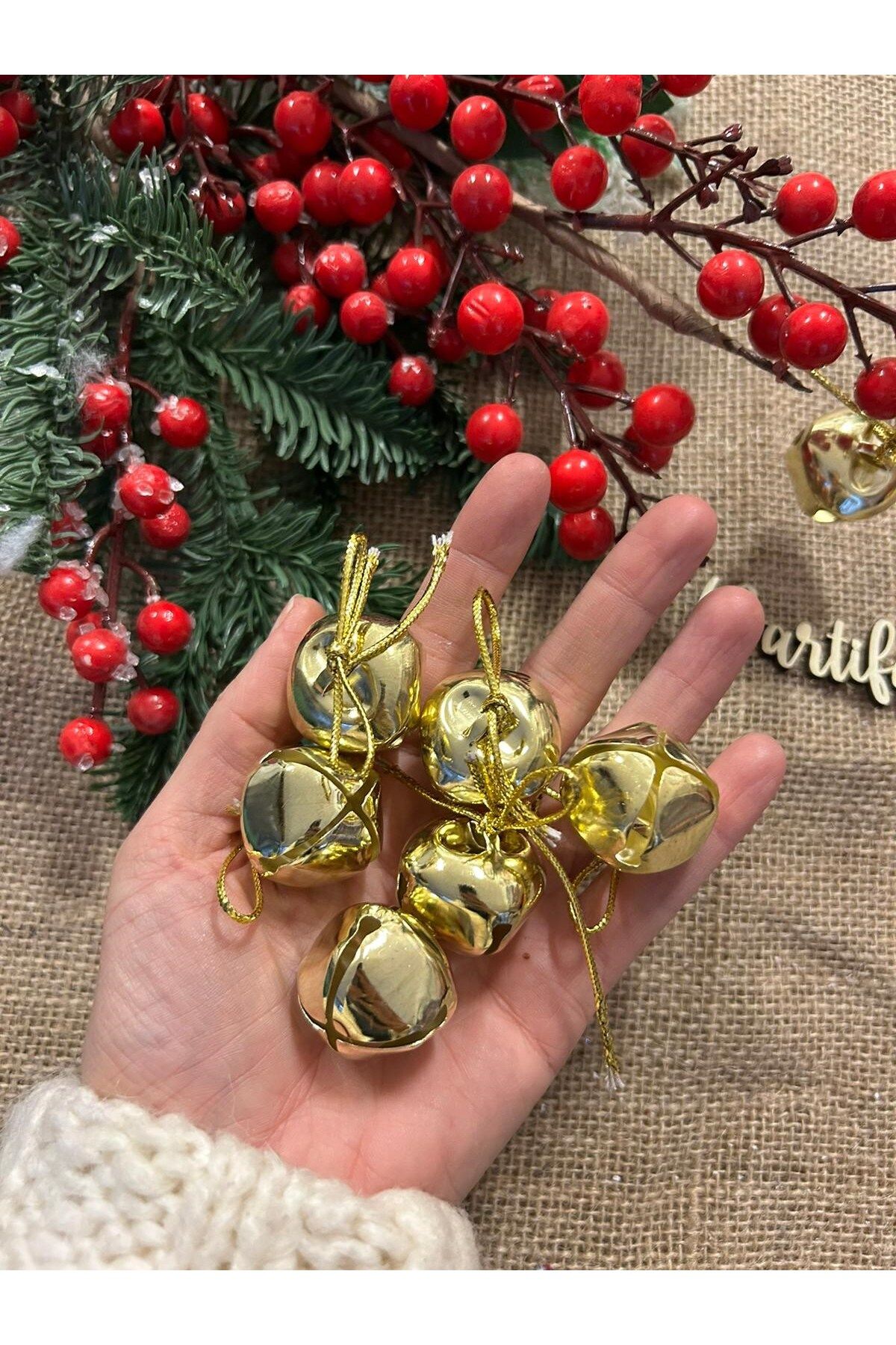 Partifabrik Christmas Tree Ornament Large Round Bell Gold 6 Pieces