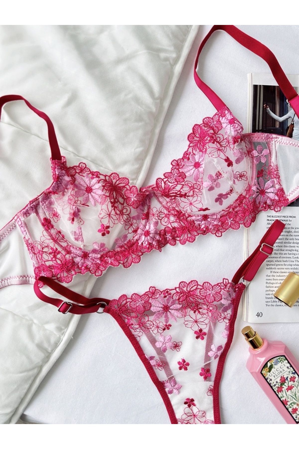 Buy Erotissch Pink Set of 2 Floral Lace Non-Padded Bralette Bra (S) Online