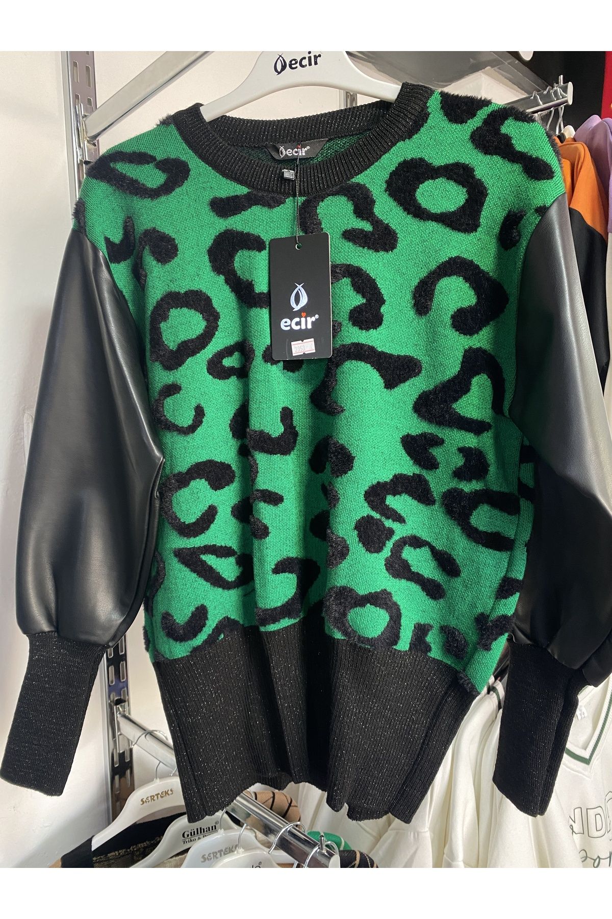 Sweater pencil skirt green online
