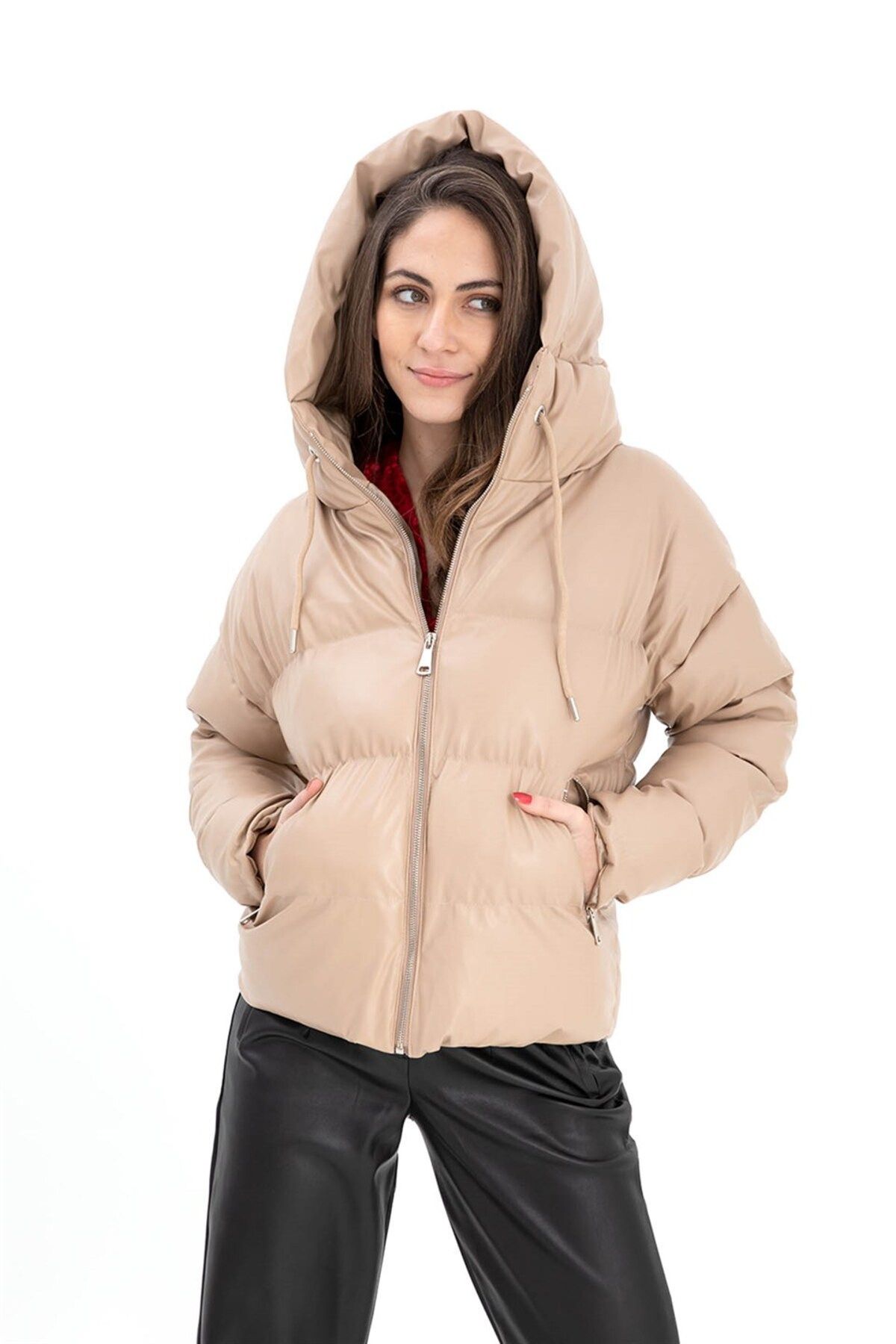 Puffer jacket with leather shoulders 2025