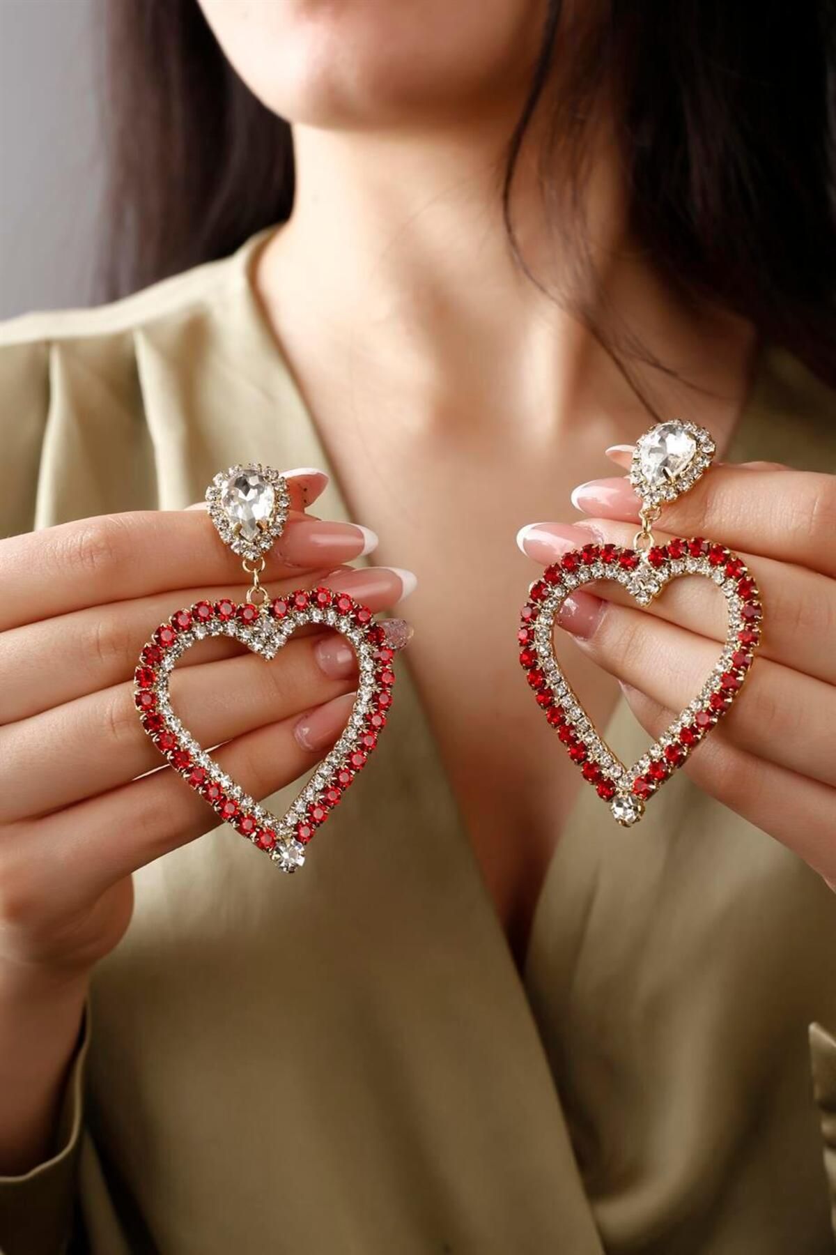 Cute Big Heart Stud Earrings for Women Trendy Elegant Ladies Earrings 2023  Fashion Jewelry Accessories on Ear Female Girls Gifts