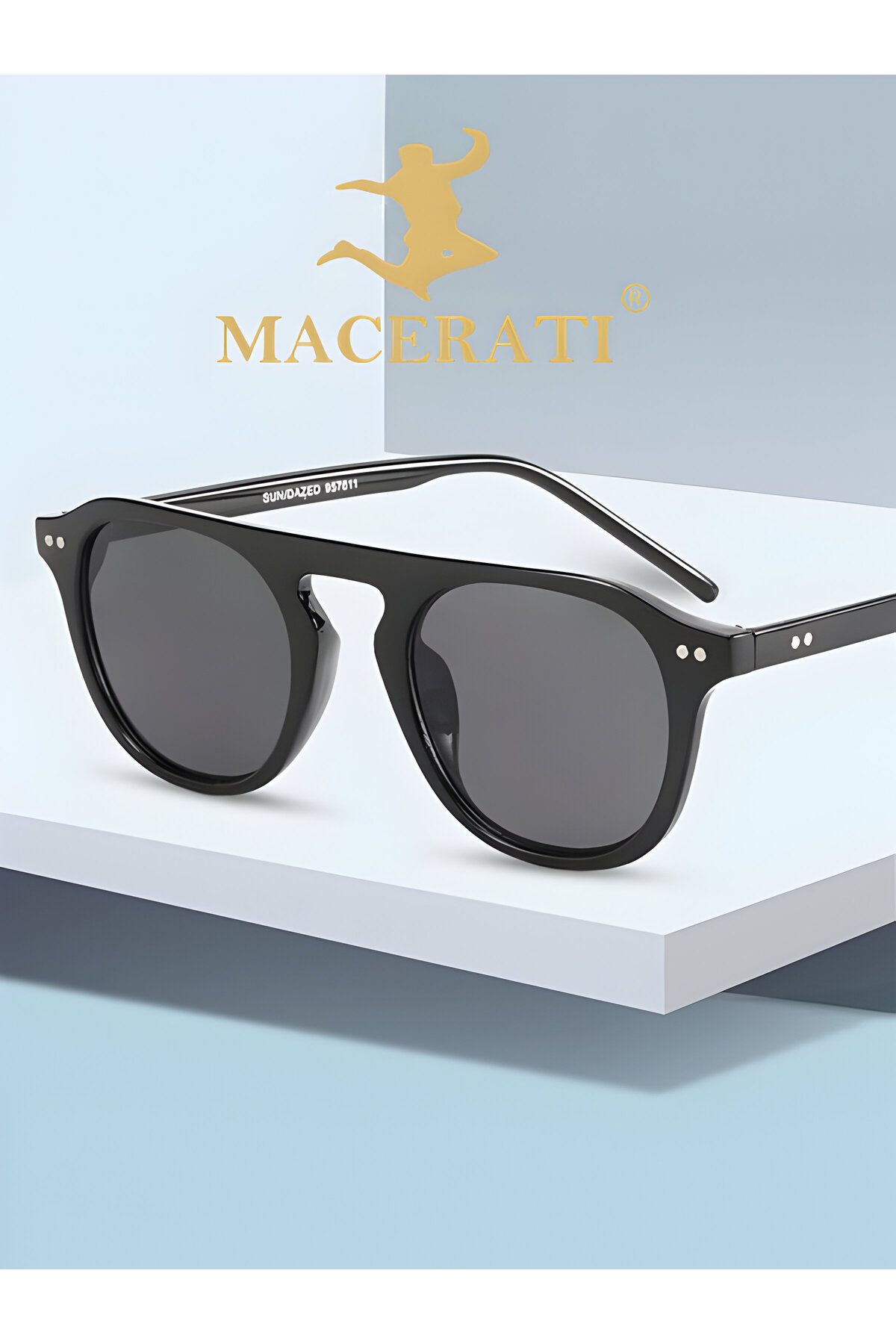 Huge black sunglasses discount