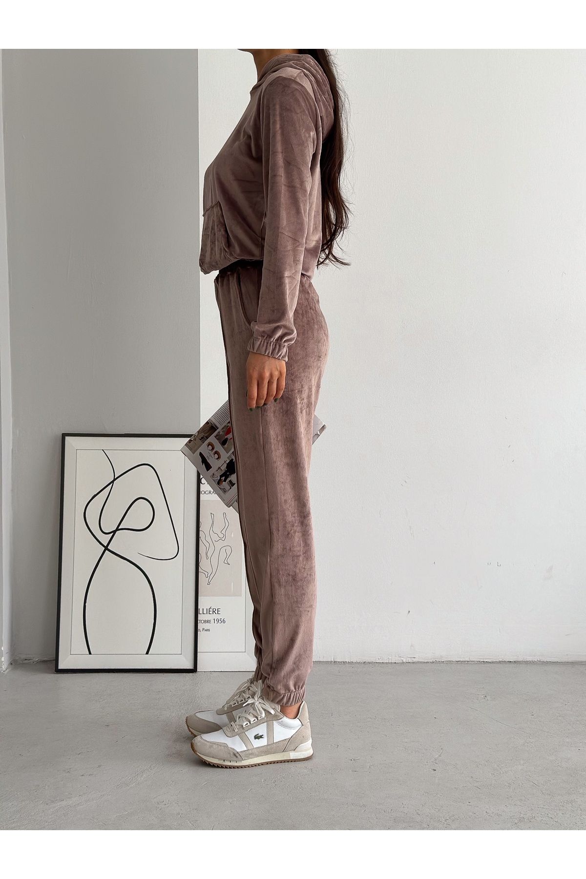 Velvet loungewear tracksuit hotsell