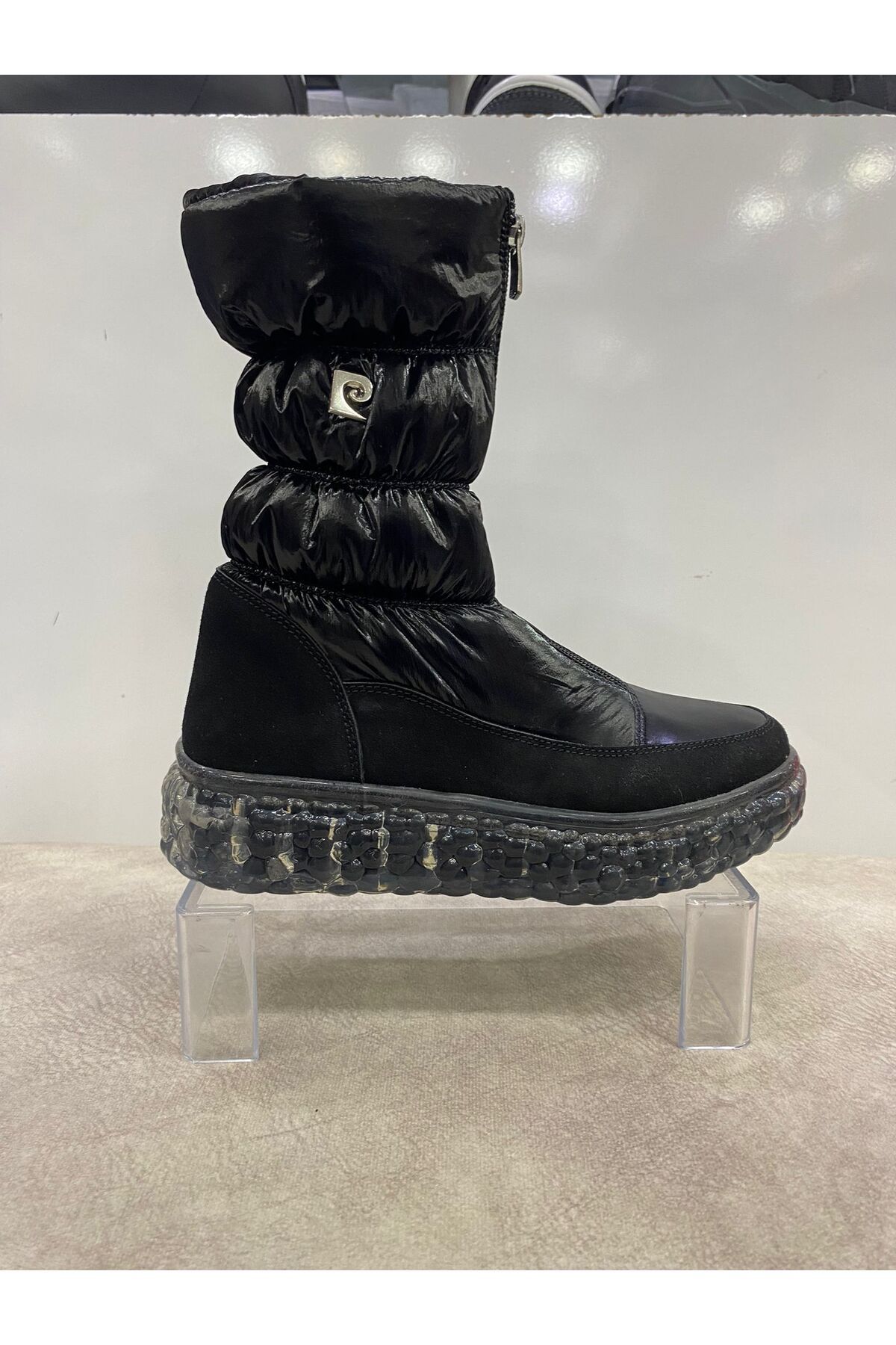 Moncler deals patent boots