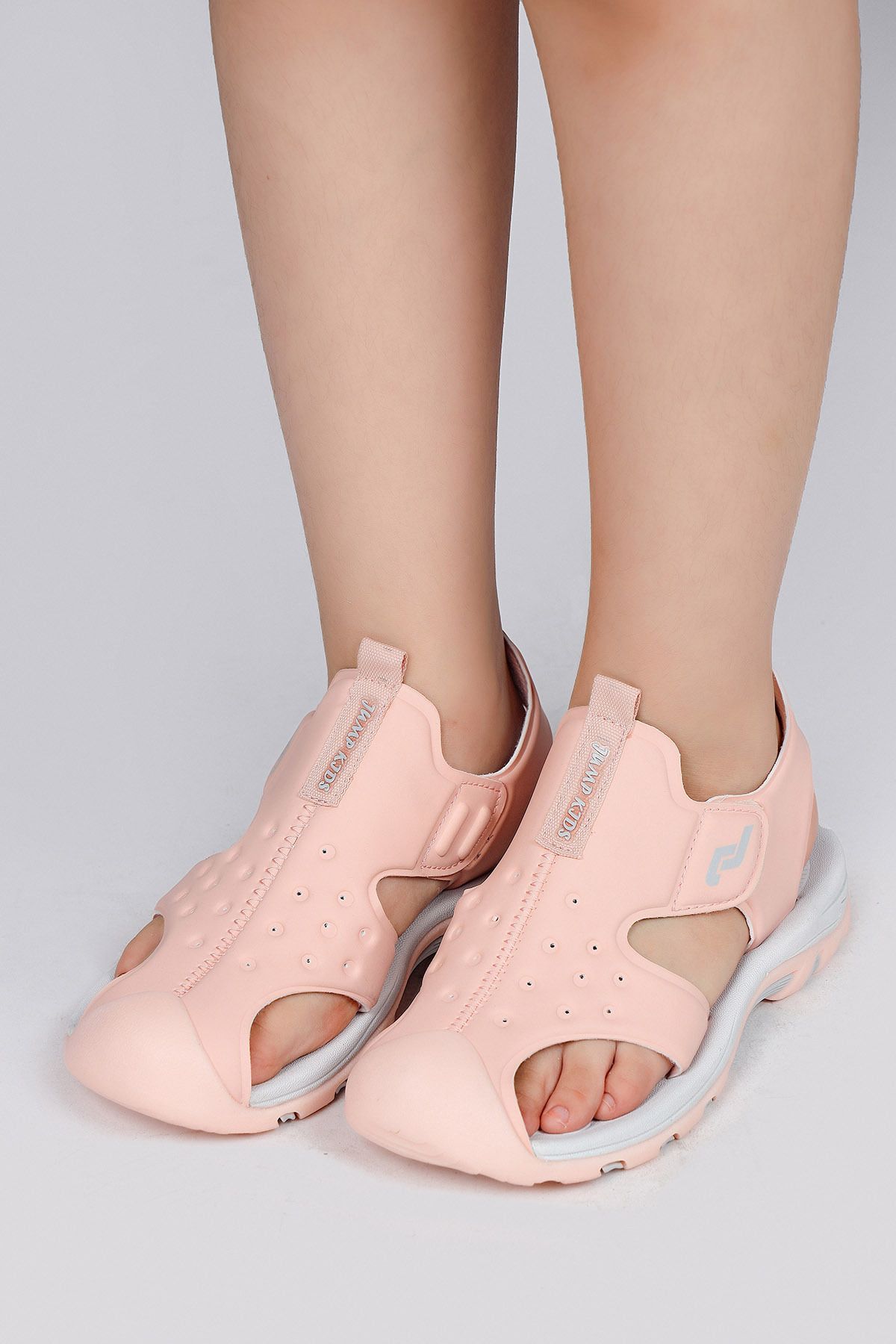 Salmon 2025 pink sandals