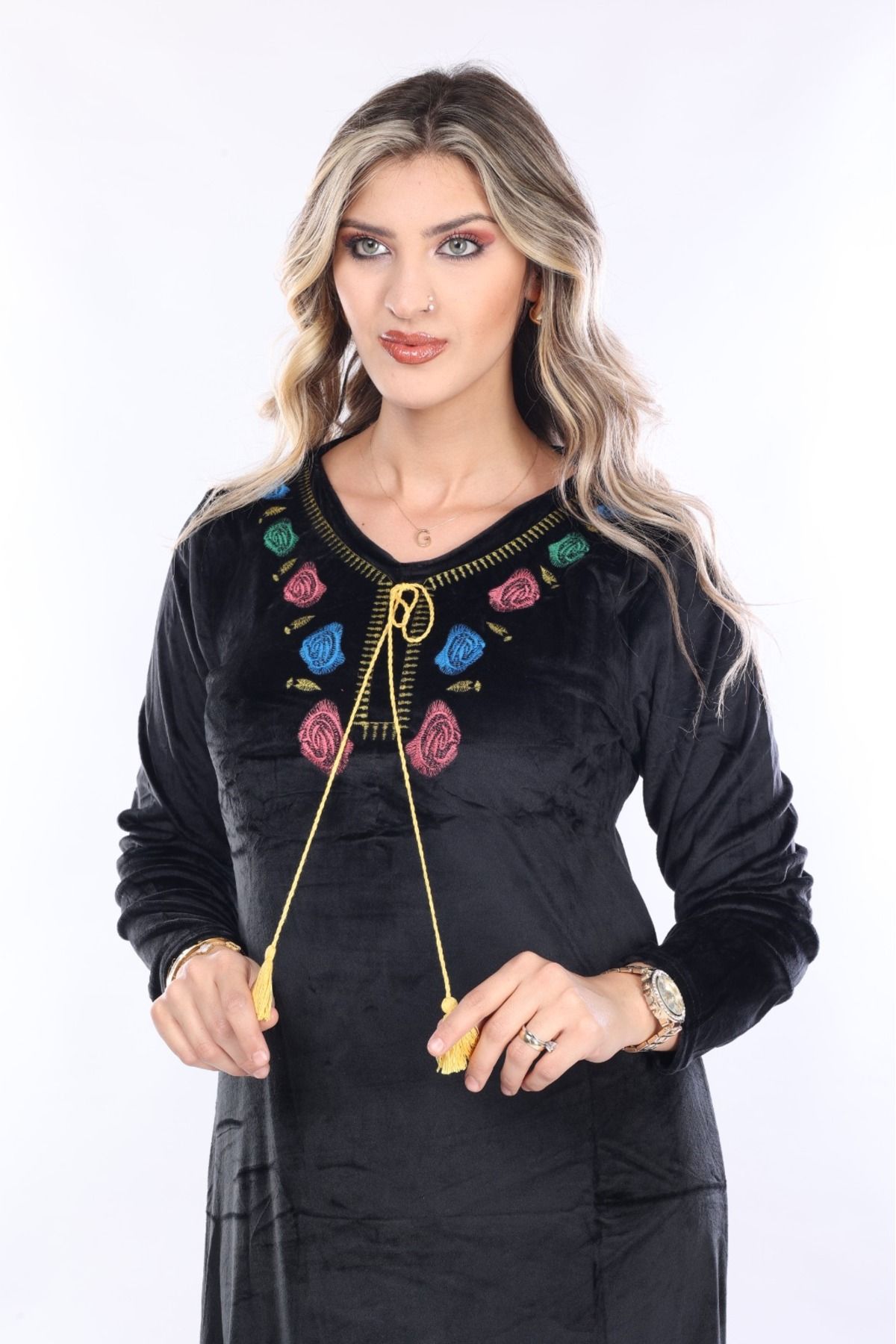 https://cdn.dsmcdn.com/ty1064/product/media/images/prod/SPM/PIM/20231124/10/17c6ebd4-a987-3af6-b5d2-5bb8851a3b0e/1_org_zoom.jpg