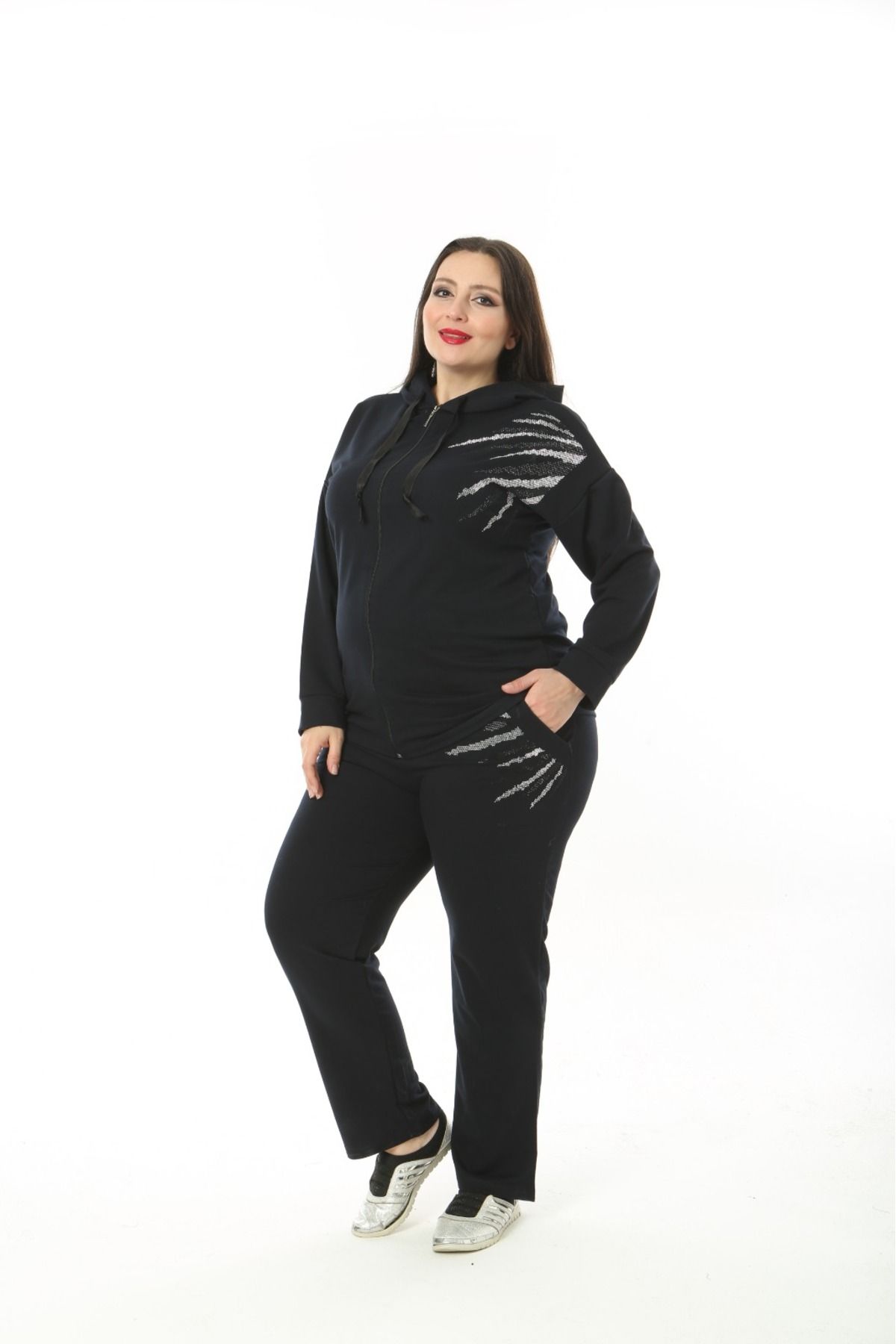 Plus size discount black tracksuit